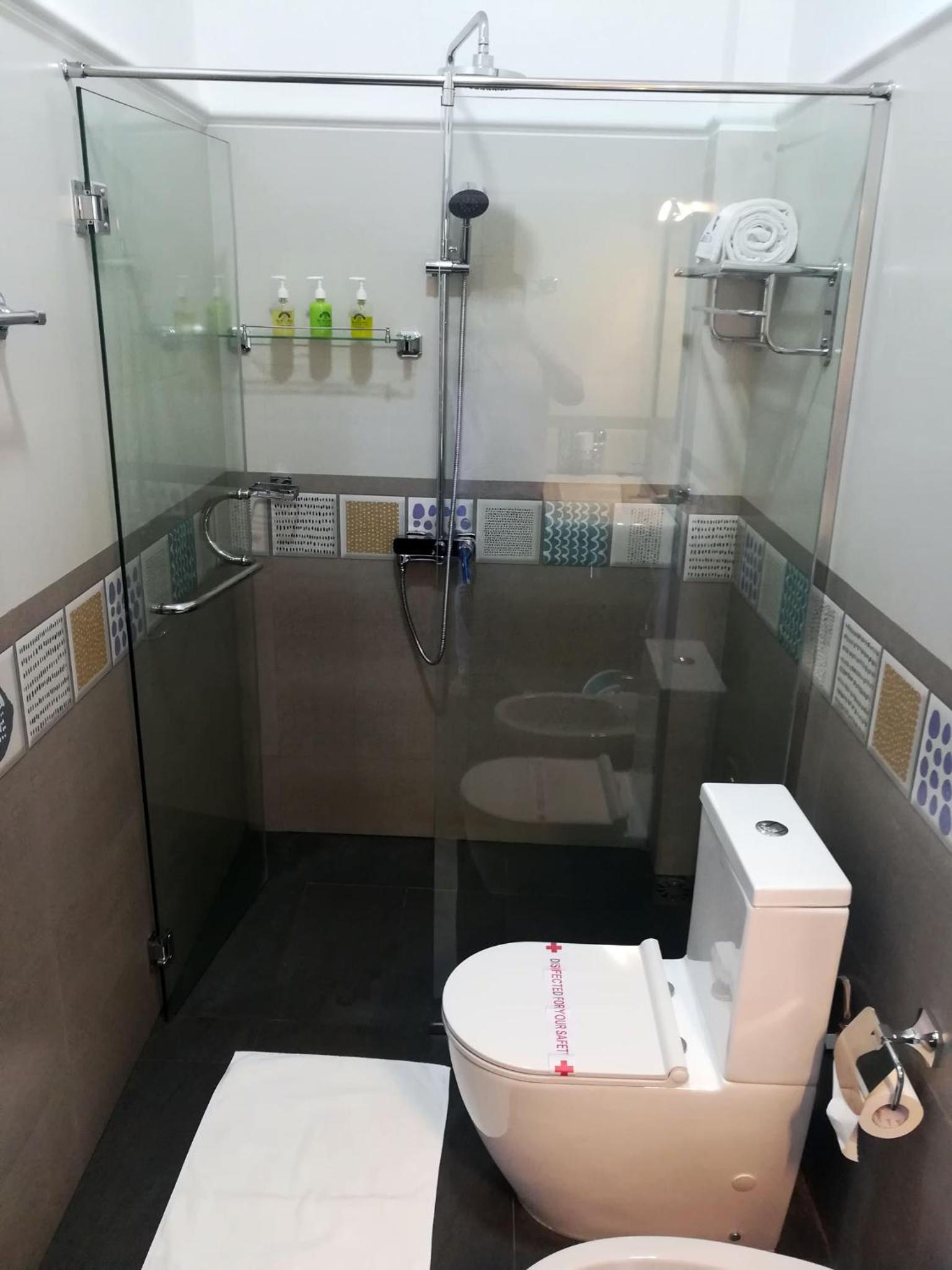 Deluxe Double Room with Sea View - Photo 8