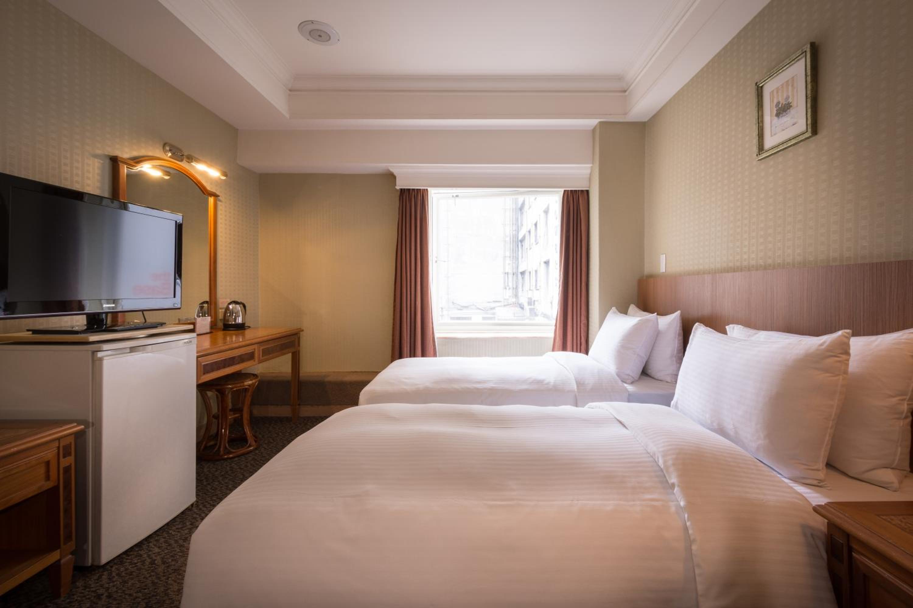 Standard Twin Room photo 3