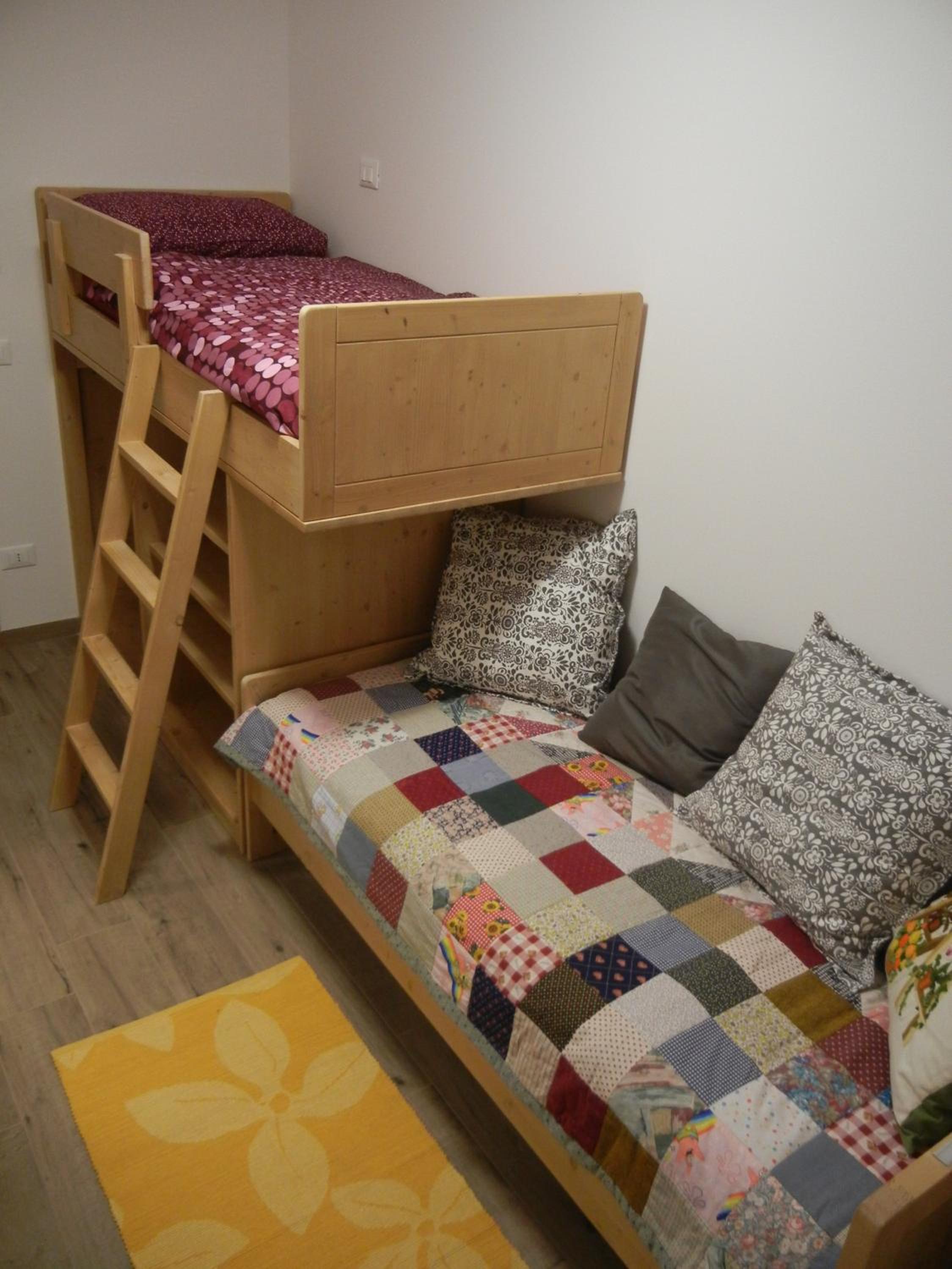 Single Room with Private Bathroom photo 1