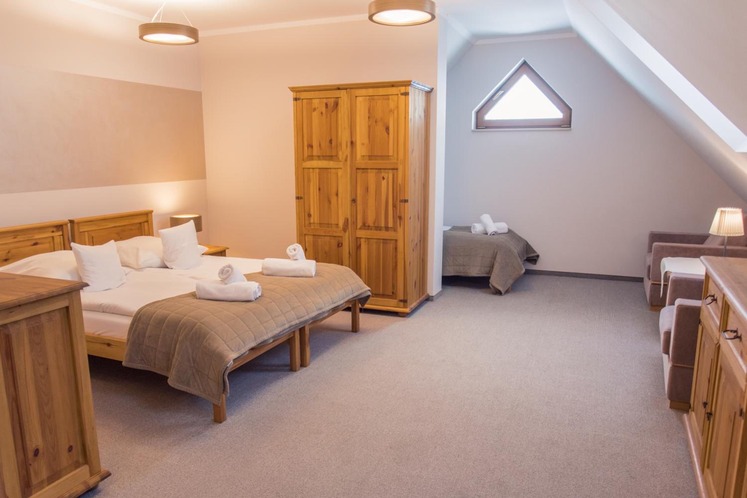 Double Room - Photo 13