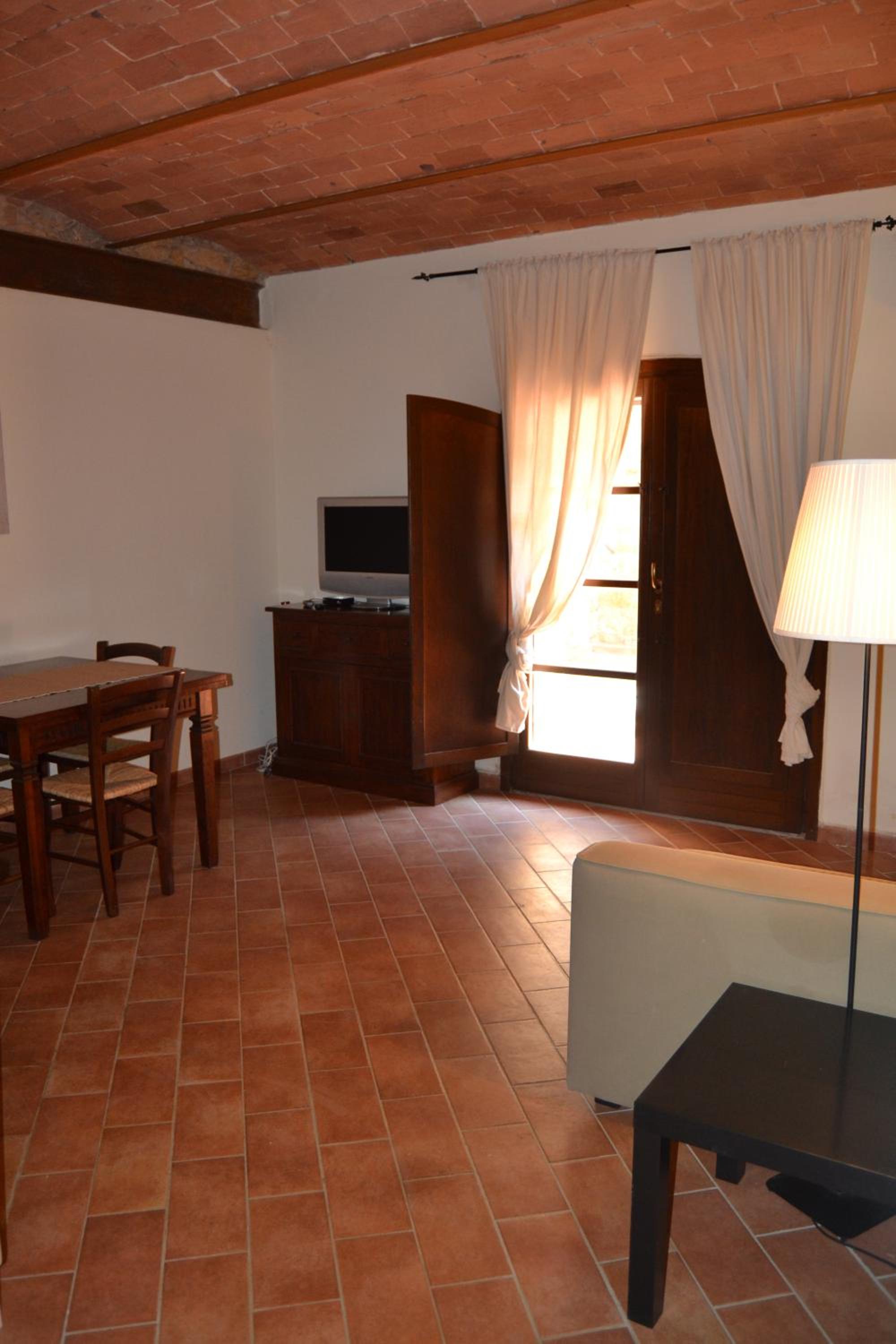 Two-Bedroom Apartment split level with Balcony