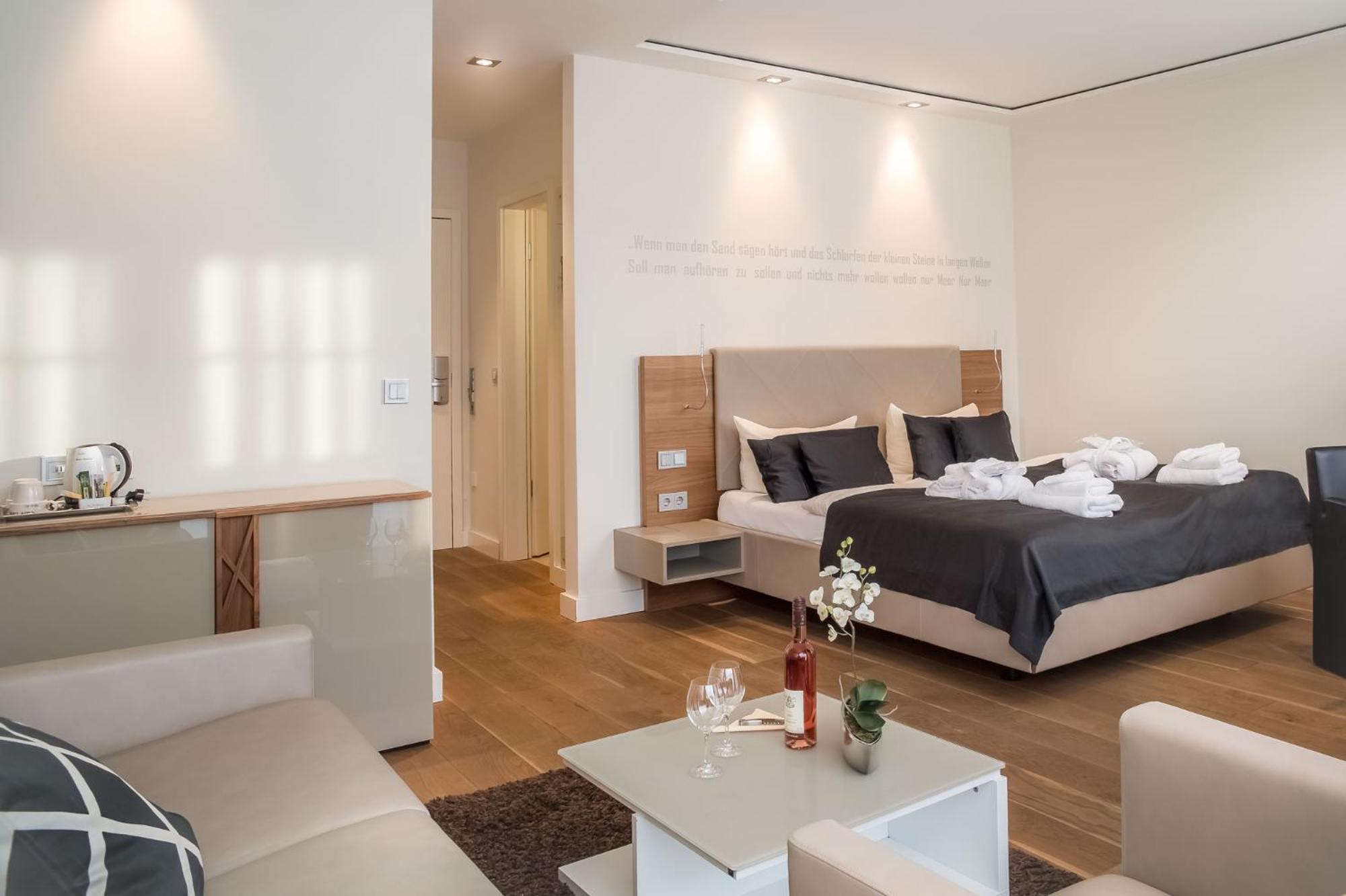 Junior Suite with Terrace photo 1