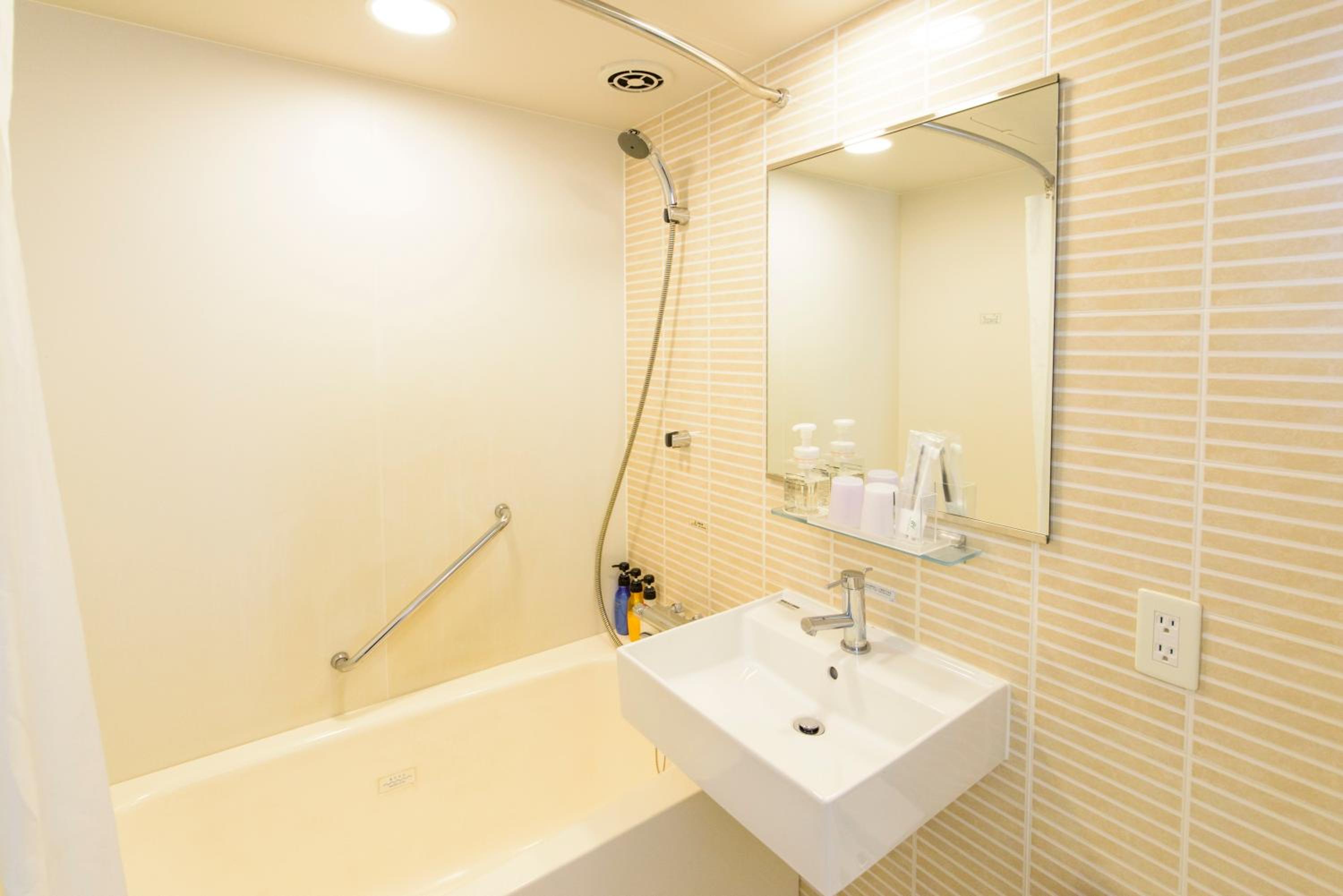 Double Room - Smoking photo 2