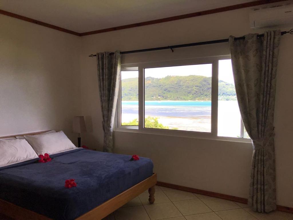 Standard Two-Bedroom Villa - Photo 24