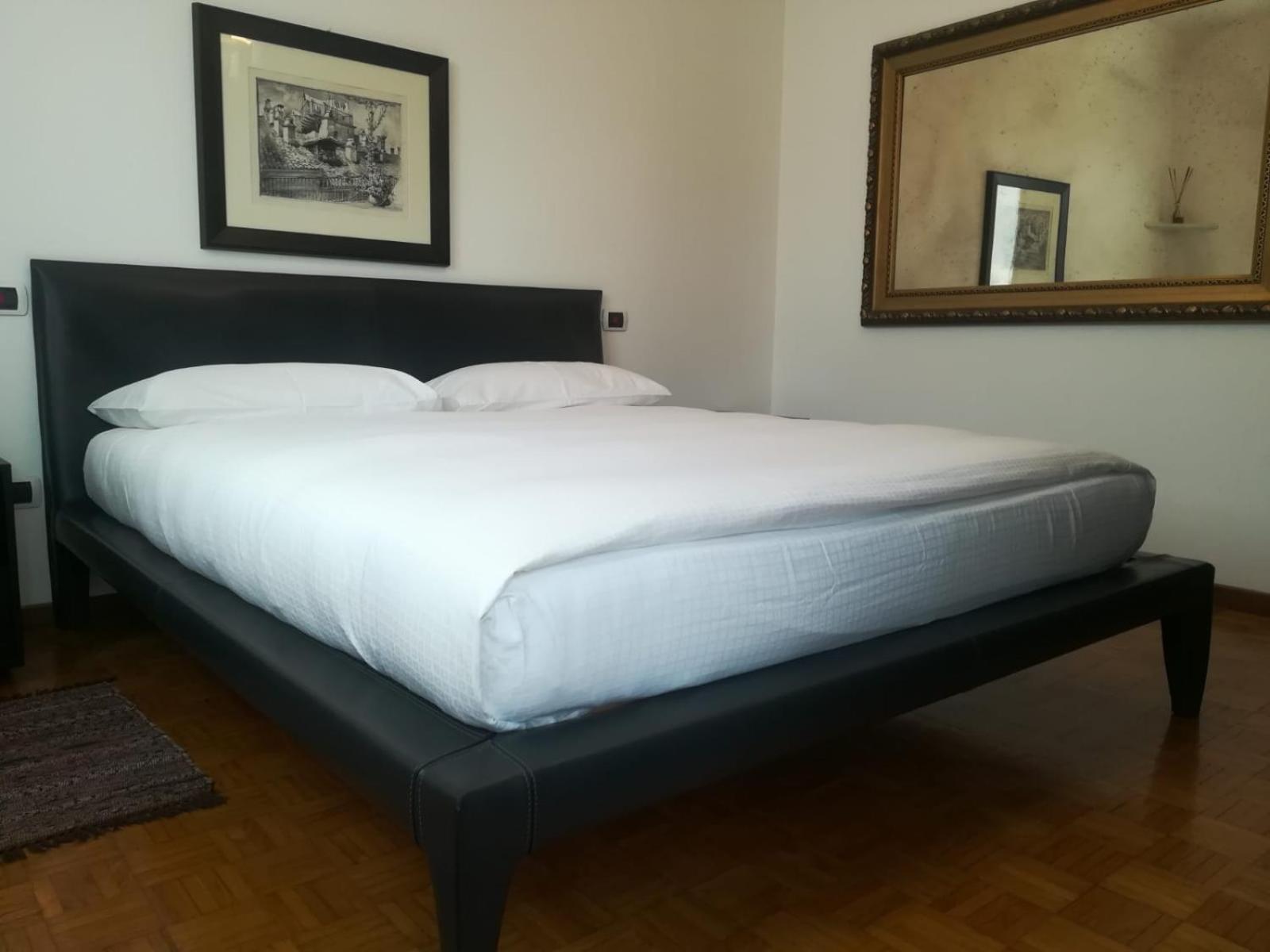 Double Room - Photo 1