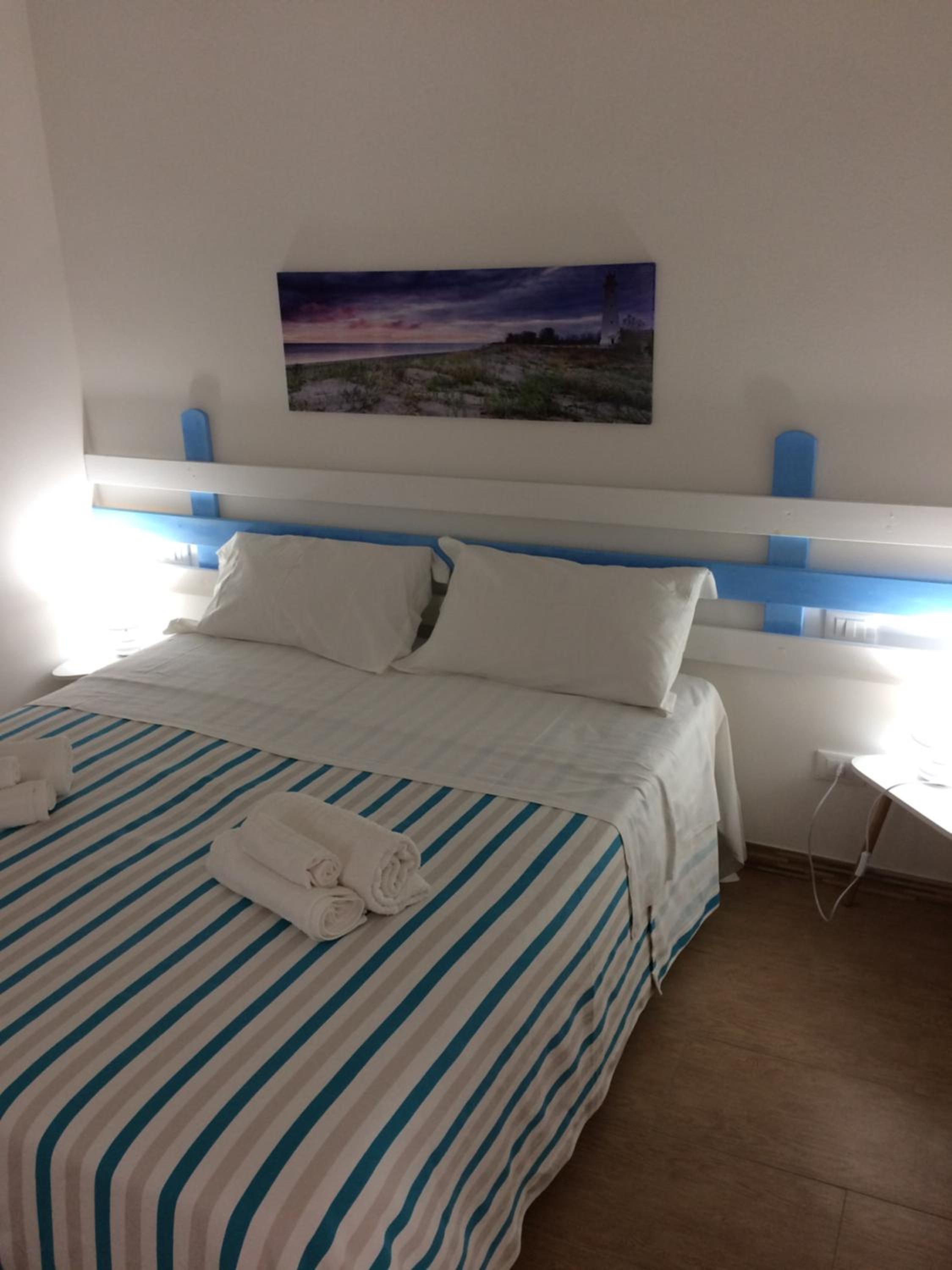 Standard Double Room photo 2