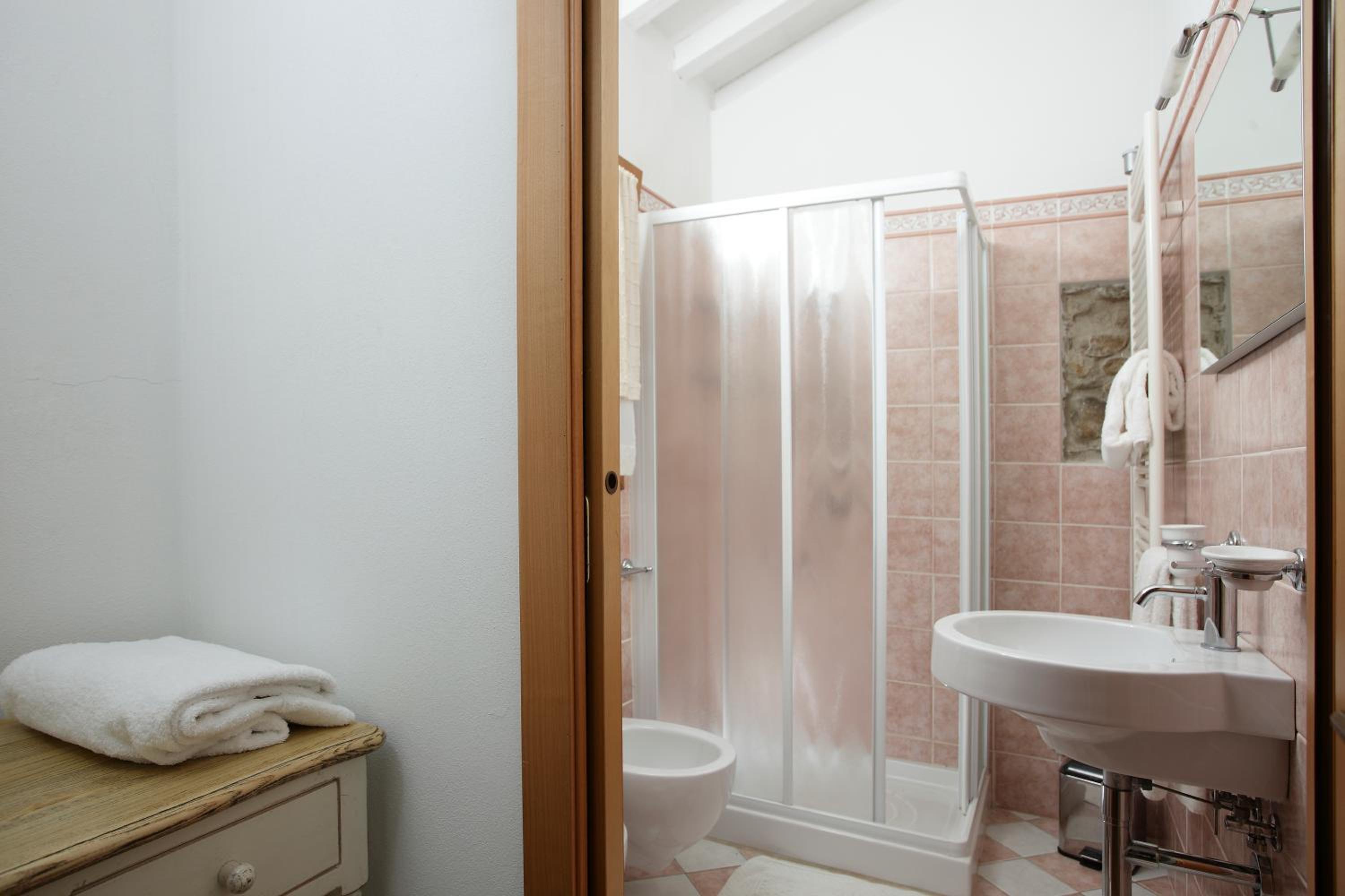 Junior Suite with Garden View - Photo 7