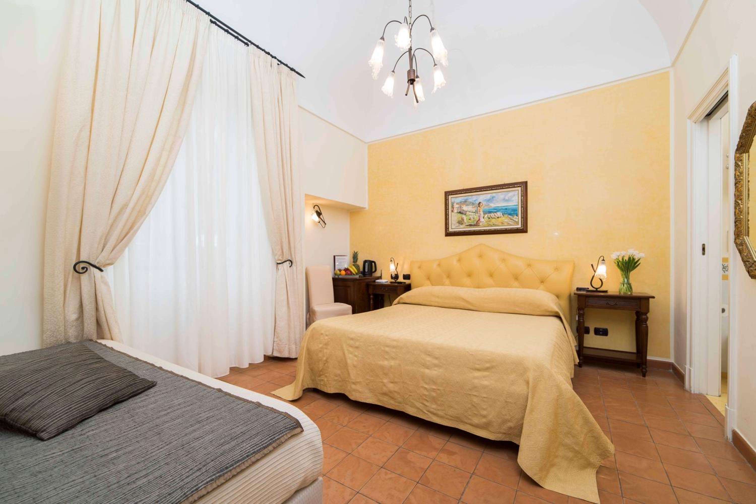 Deluxe Triple Room photo 2