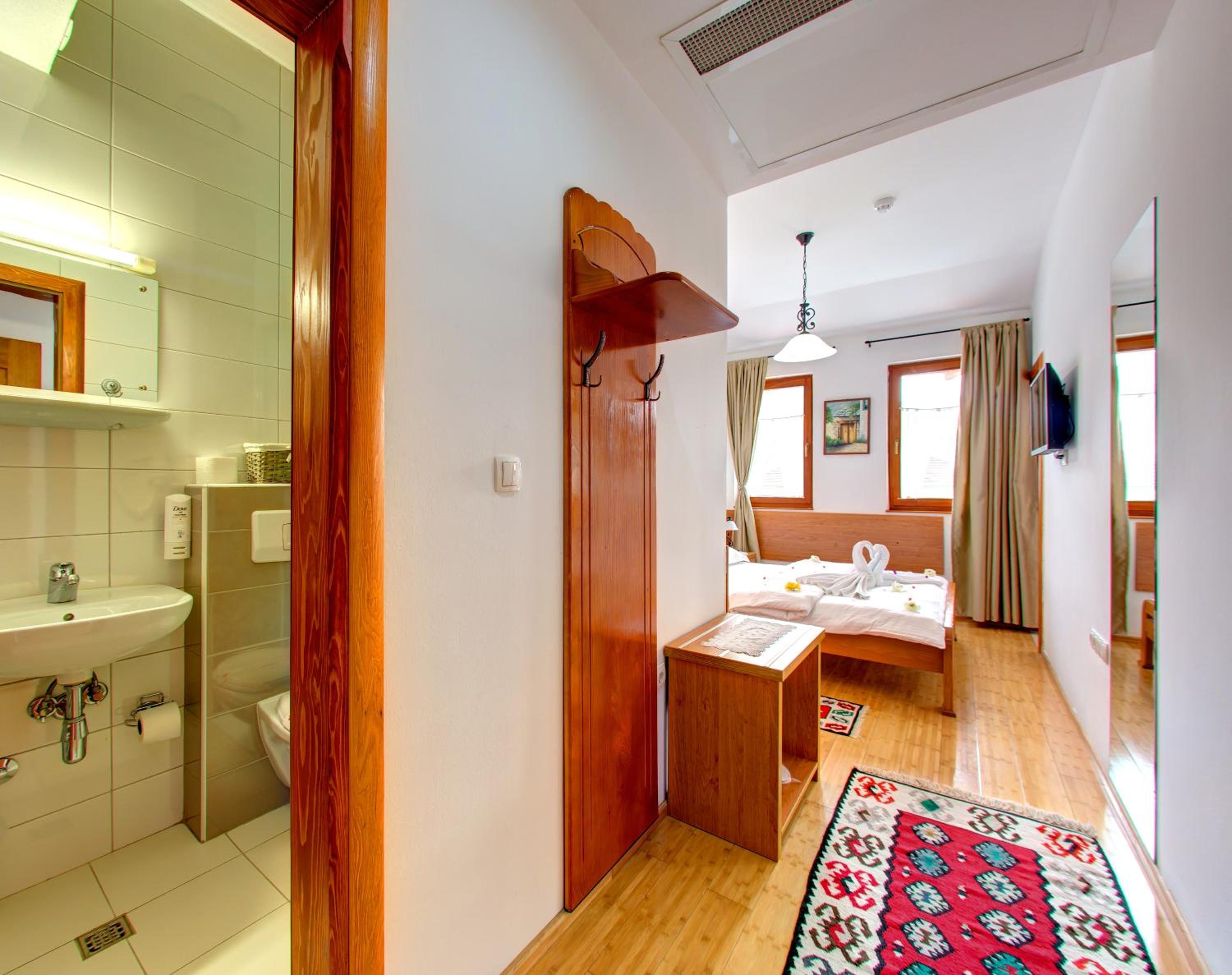 Quadruple Room with Balcony photo 1