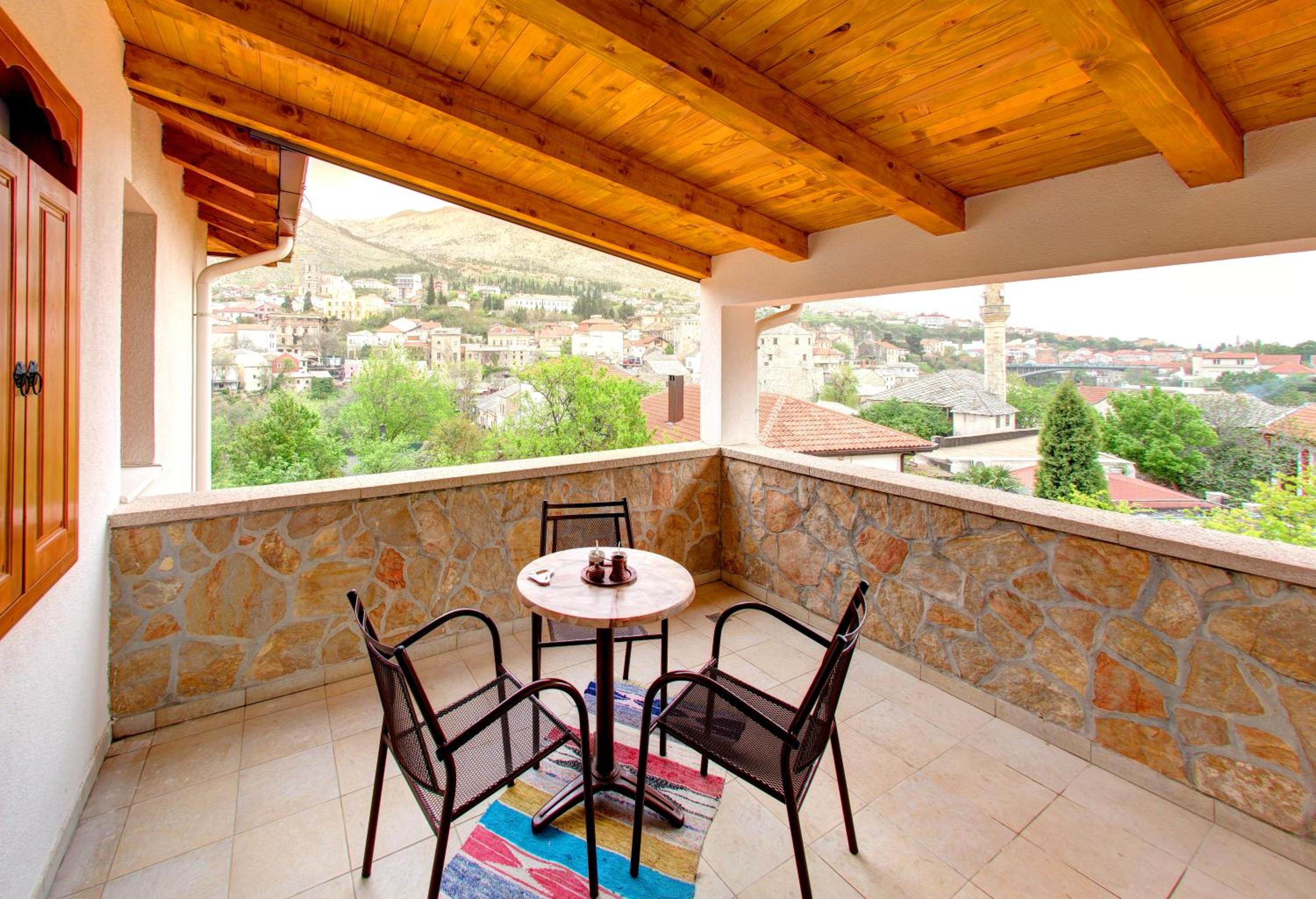 Quadruple Room with Balcony photo 3