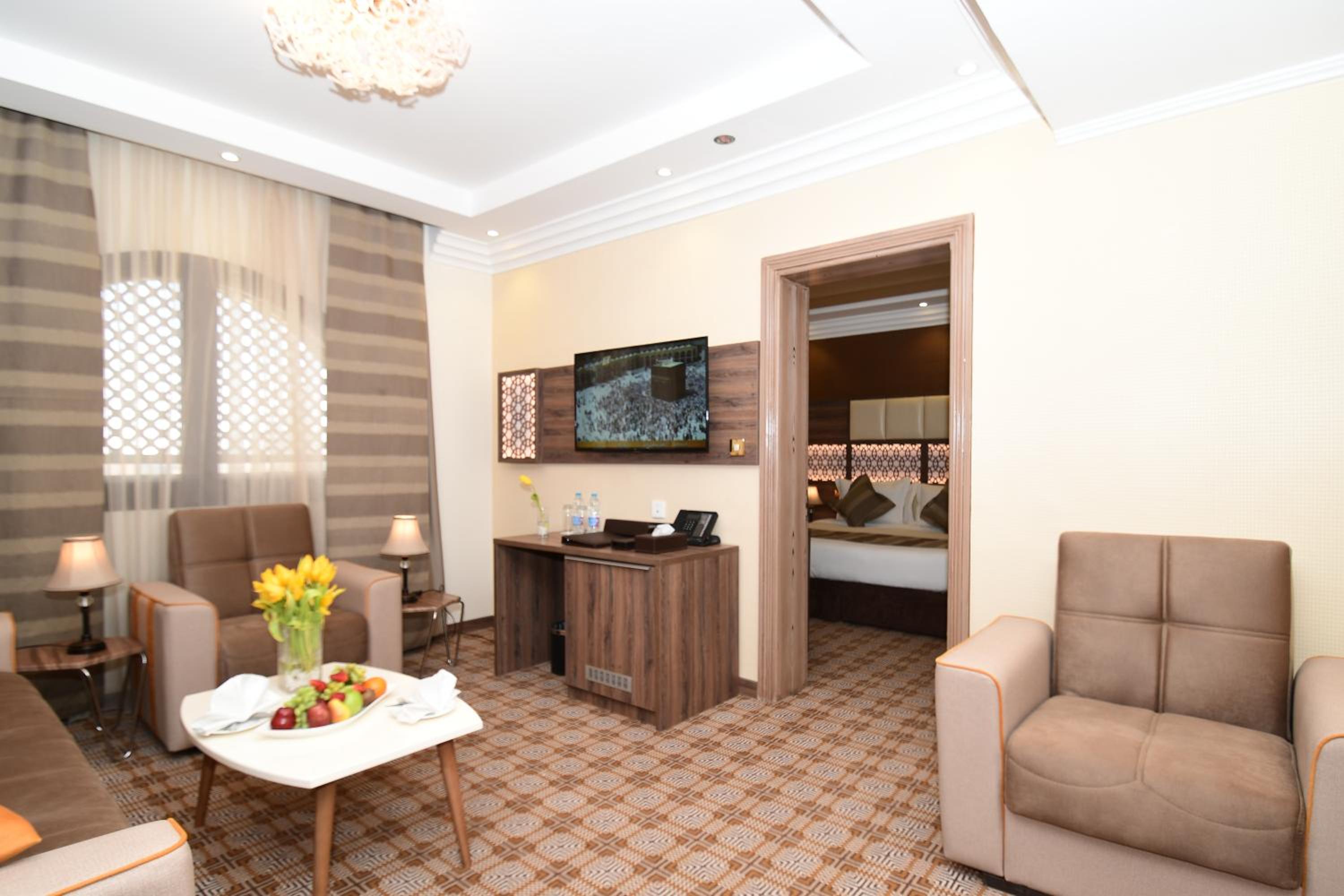 Executive Suite Haram View photo 2