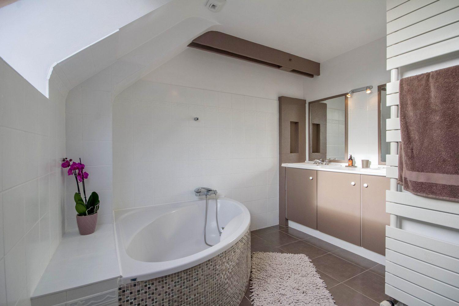 Triple Room with Private Bathroom photo 3