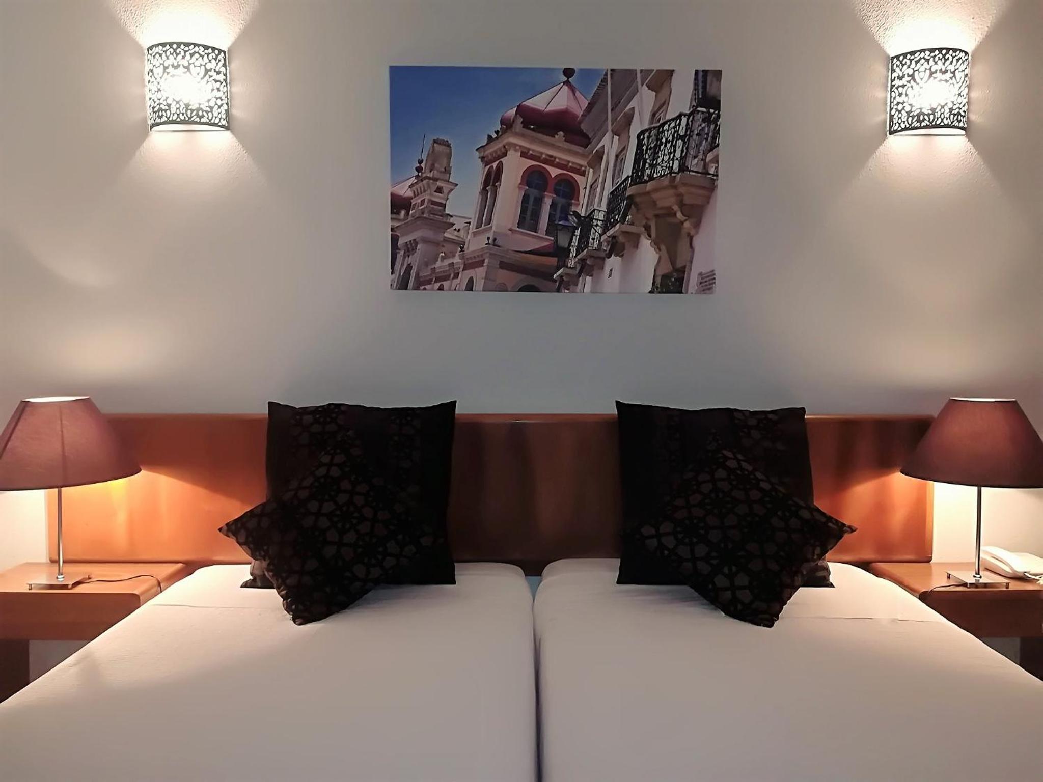 One-Bedroom Apartment (4 Adults) - Photo 8