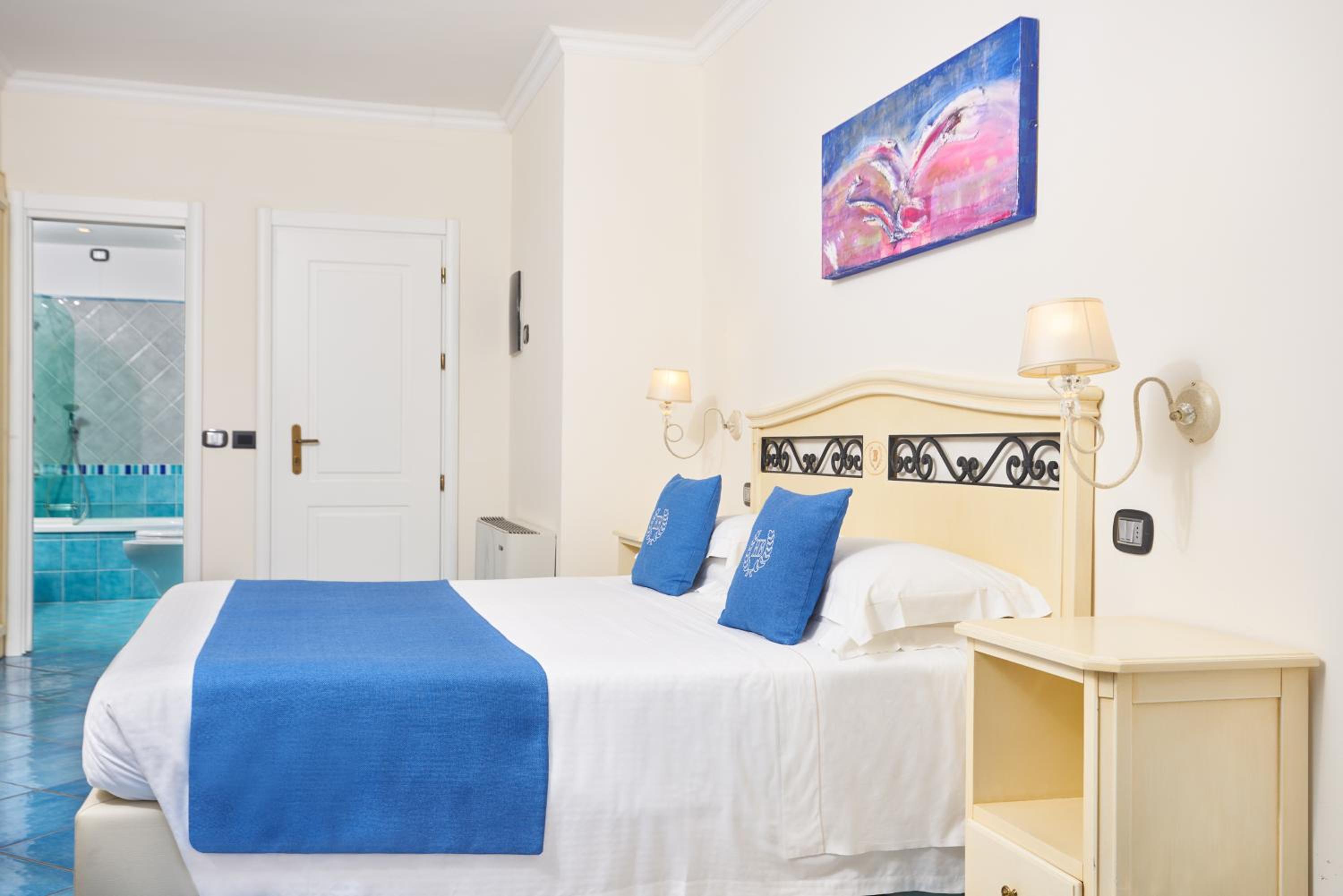 Double Room with Garden View photo 2