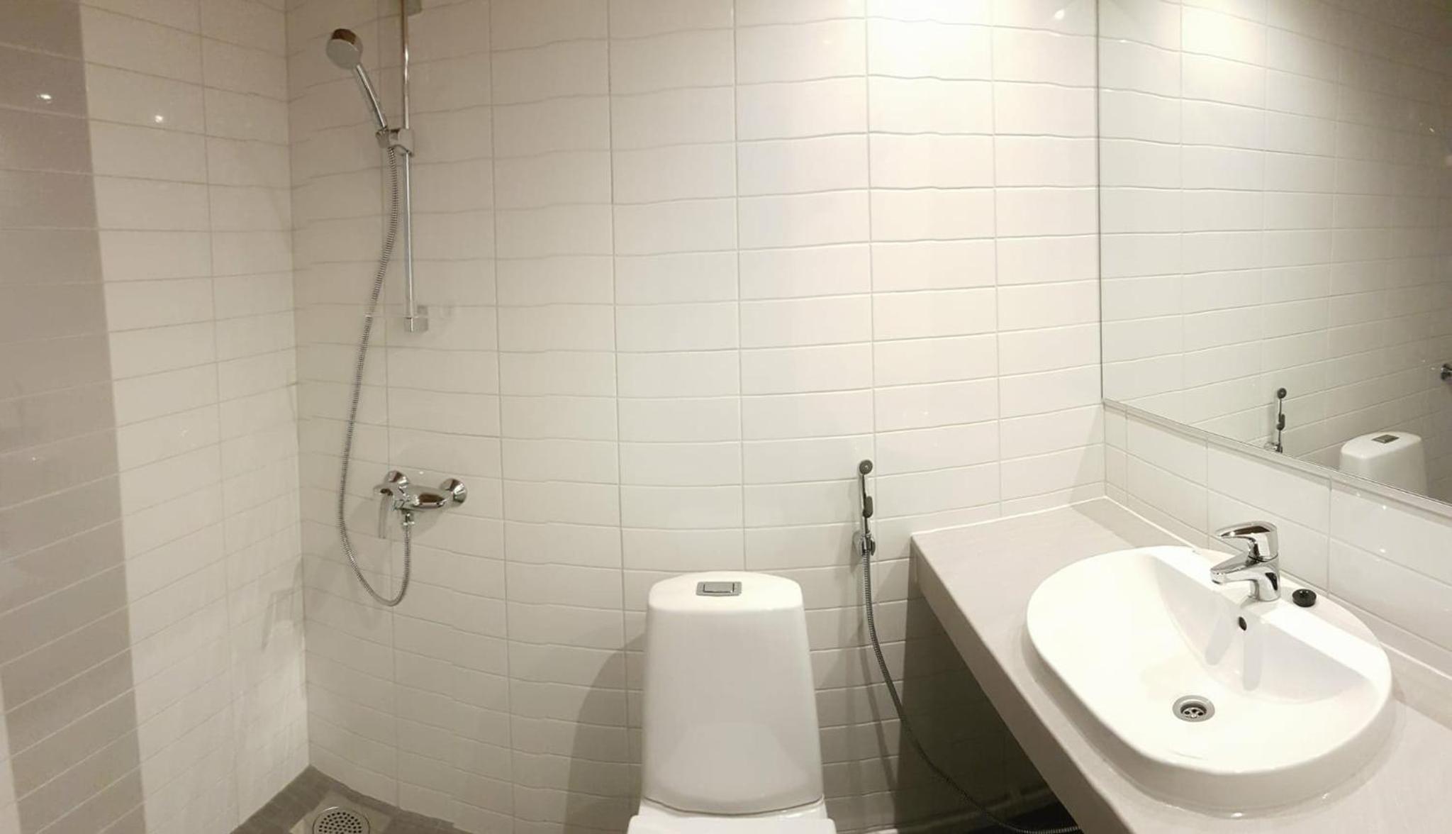Twin Room - Photo 4