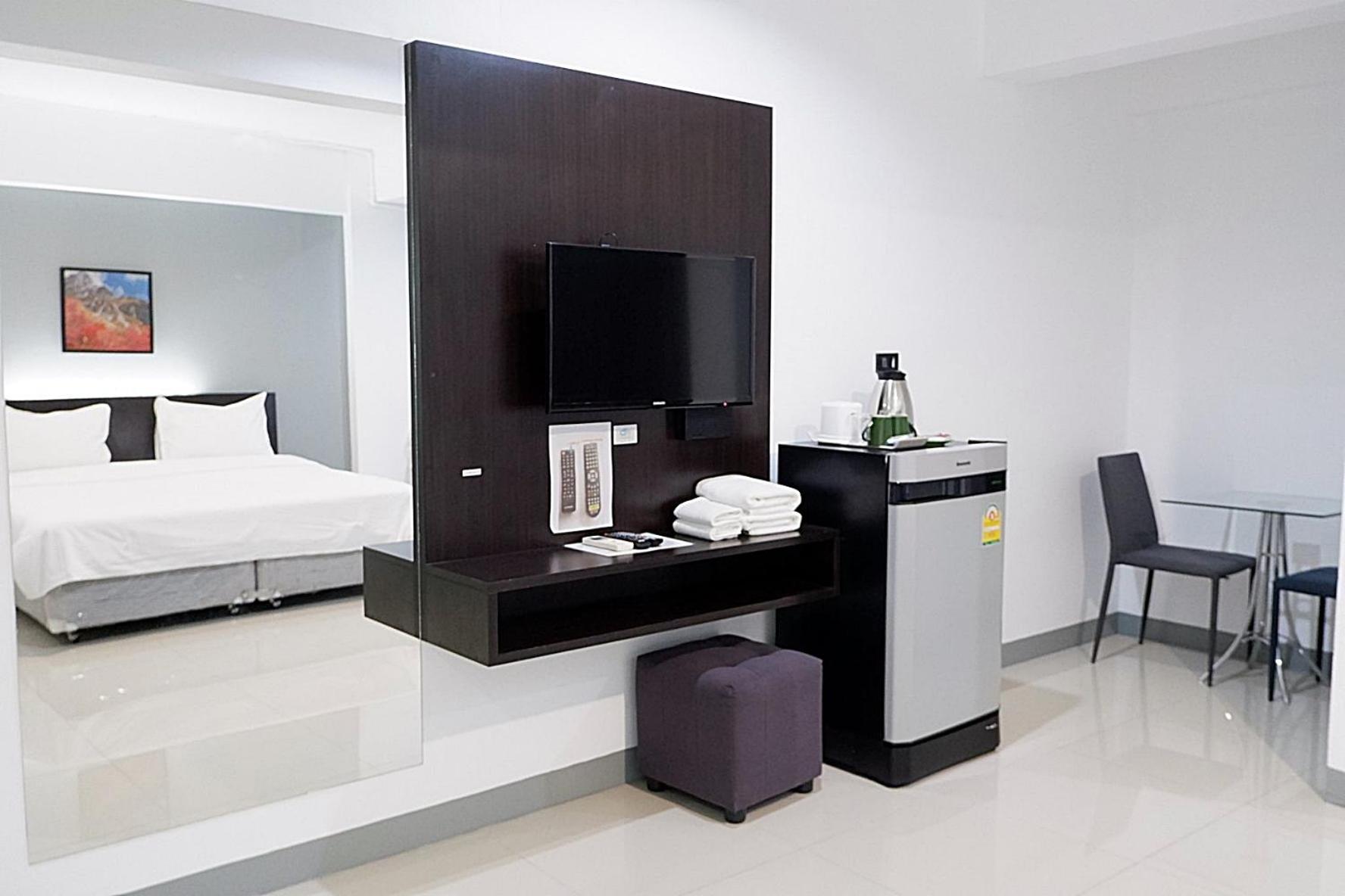 Deluxe Double Room photo 3