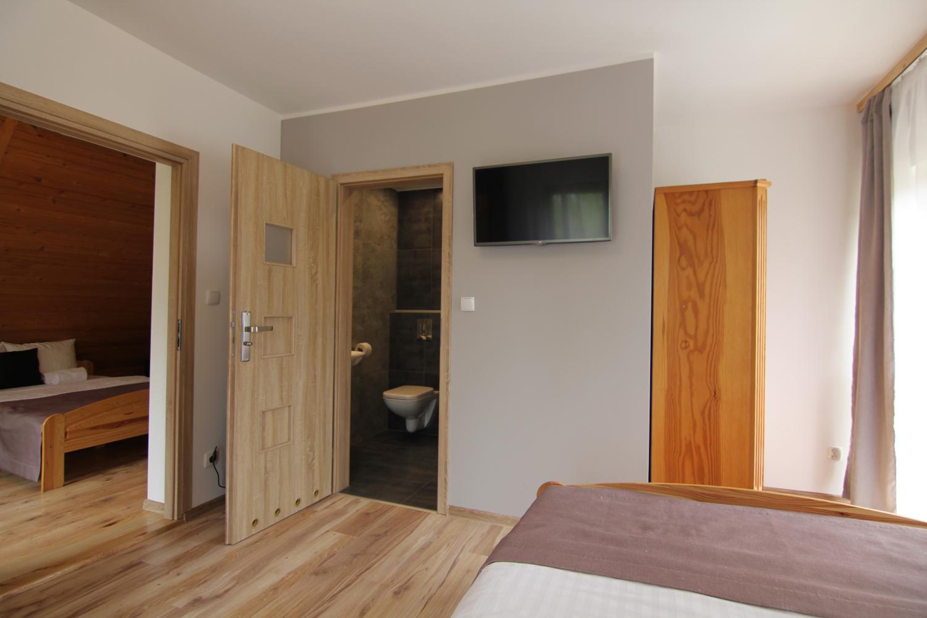 Family Room with Balcony - Photo 4