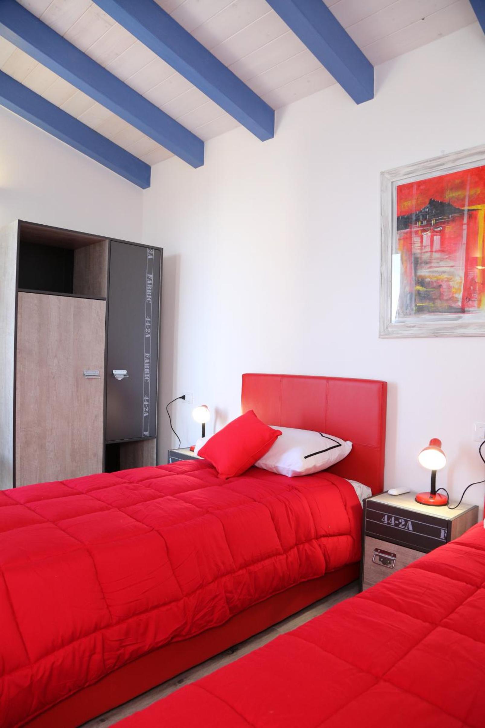 Deluxe Double or Twin Room - Photo 7