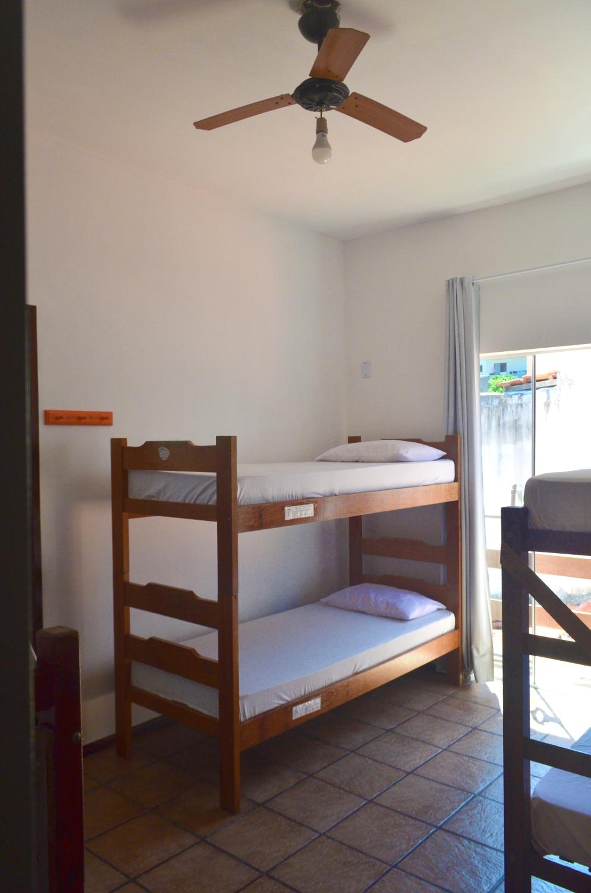 Bed in 8-Bed Female Dormitory Room photo 1