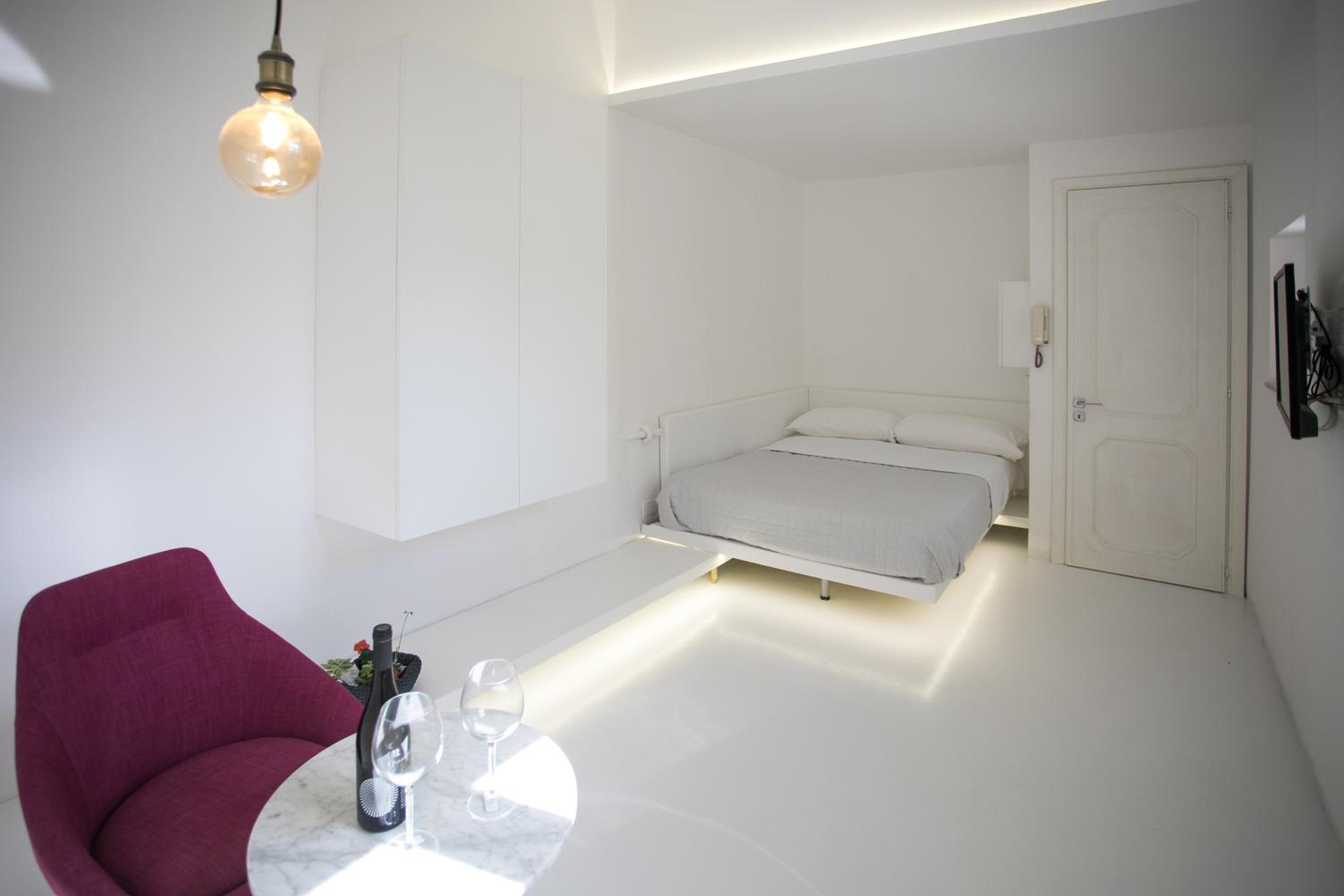 Double Room with Exclusive Terrace - Photo 17