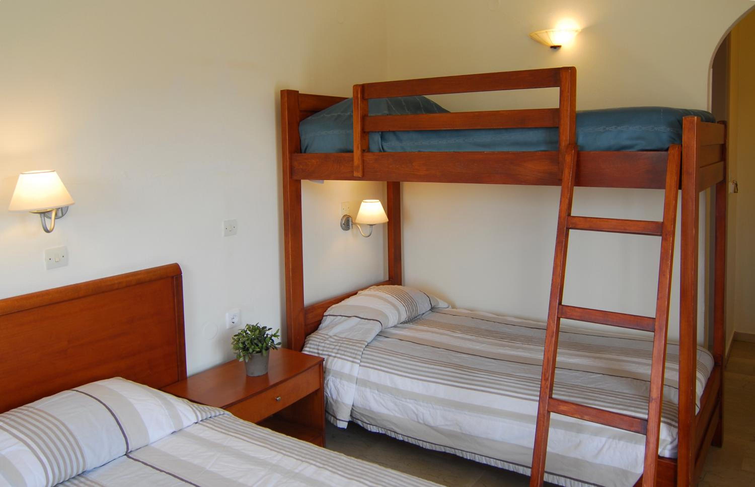 Economy Quadruple Room