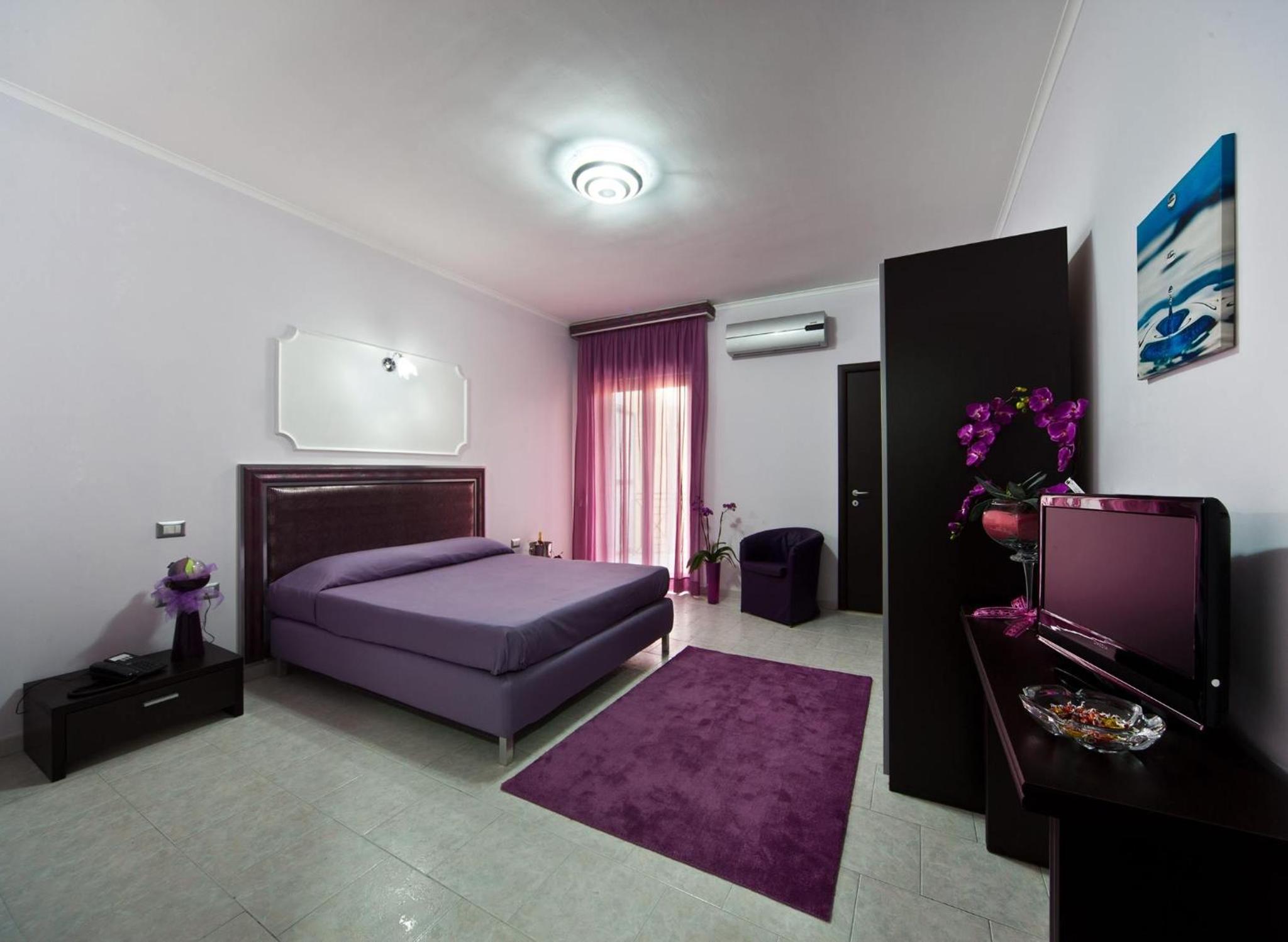 Double Room - Photo 4