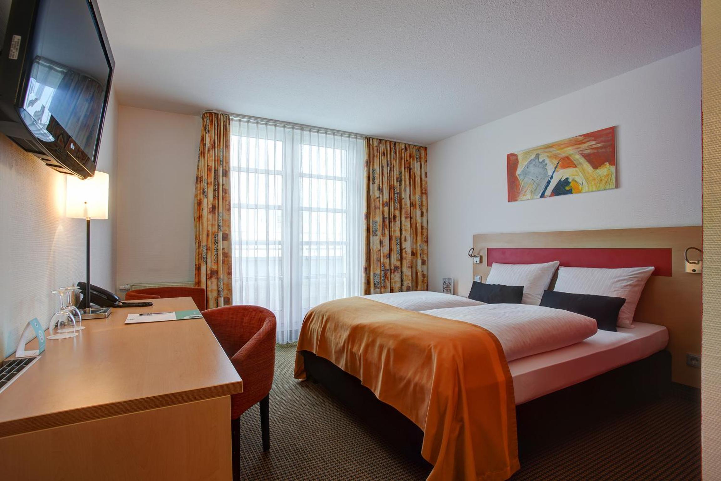 Standard Room, 1 Double Bed - Photo 1