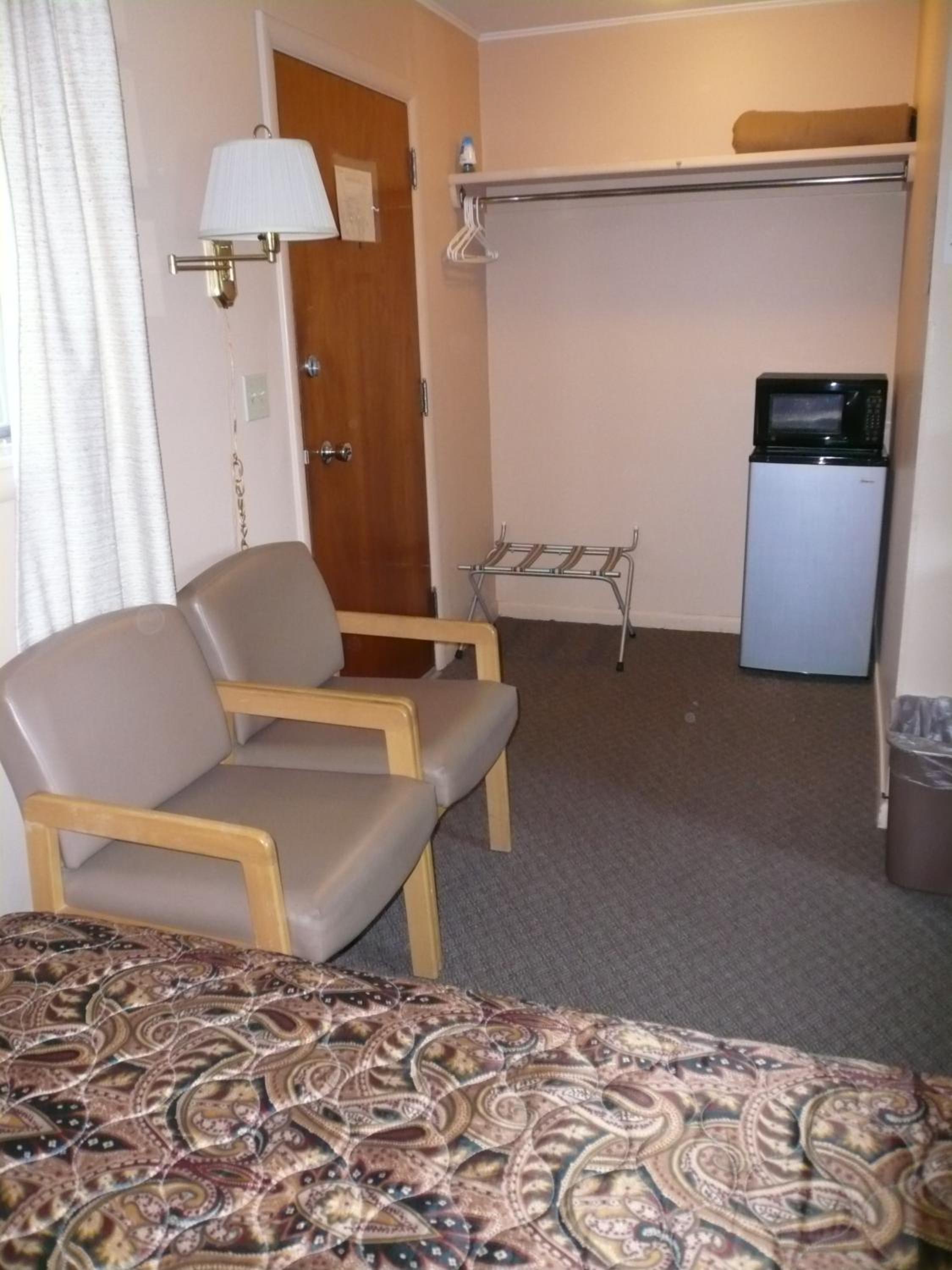 Double Room with Two Double Beds - Non-Smoking photo 1