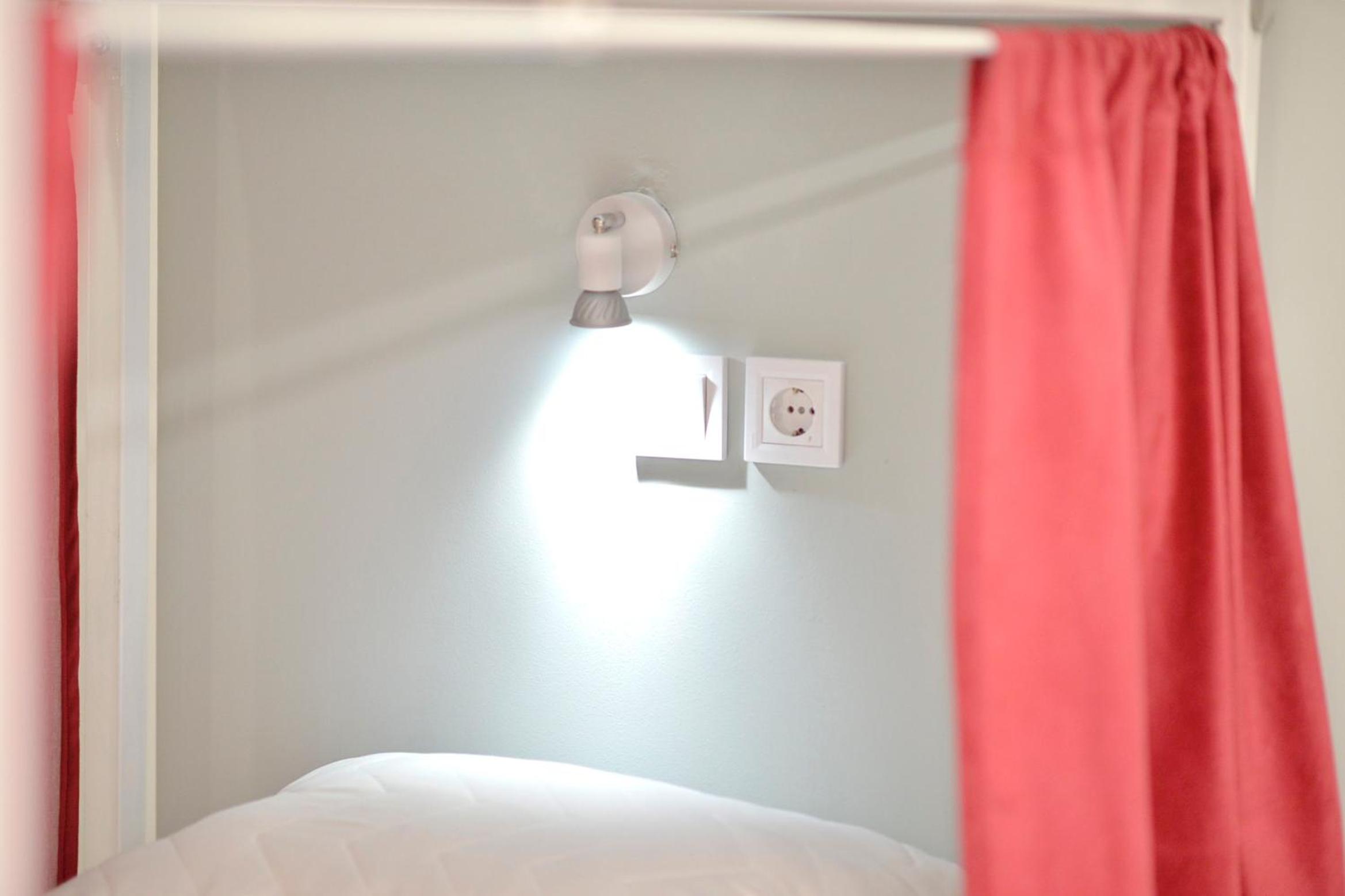 Bunk Bed in Mixed Dormitory Room photo 3