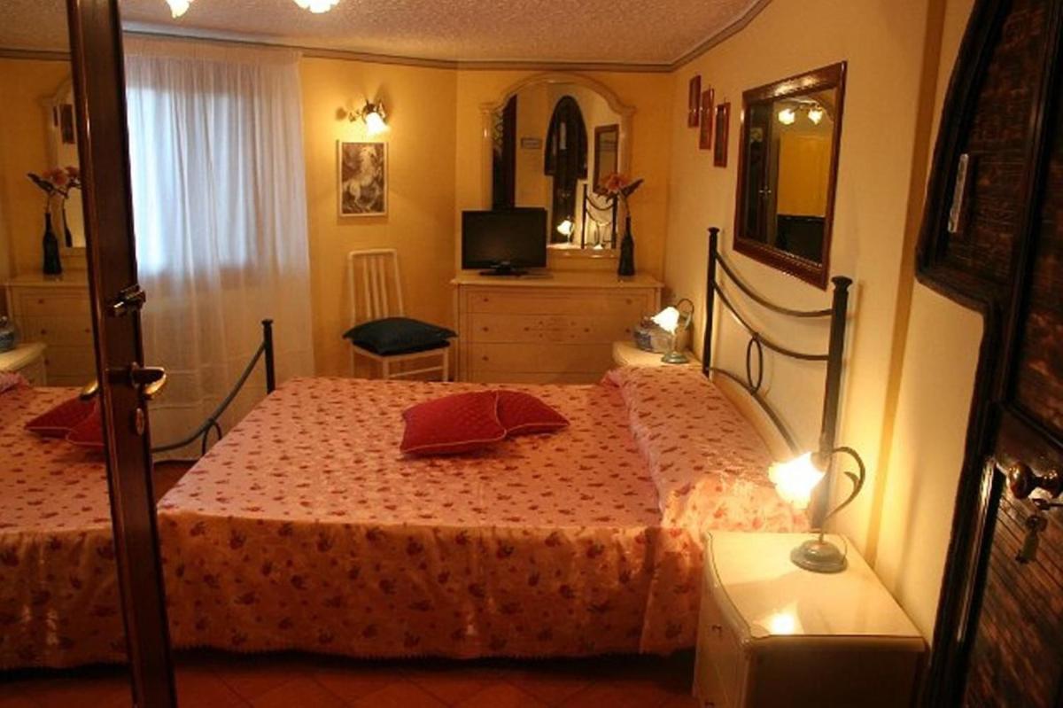 Quadruple Room with Bathroom photo 1