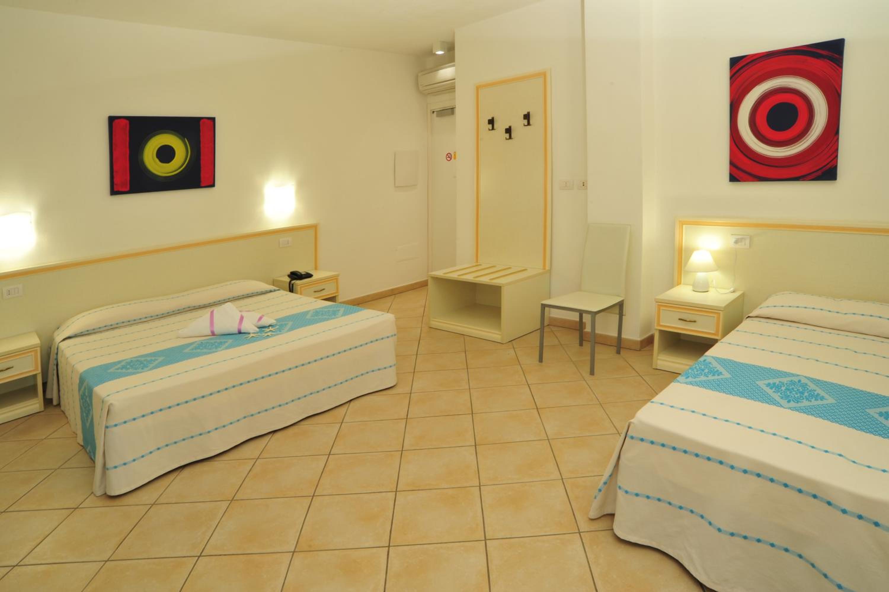 Triple Room - Photo 3