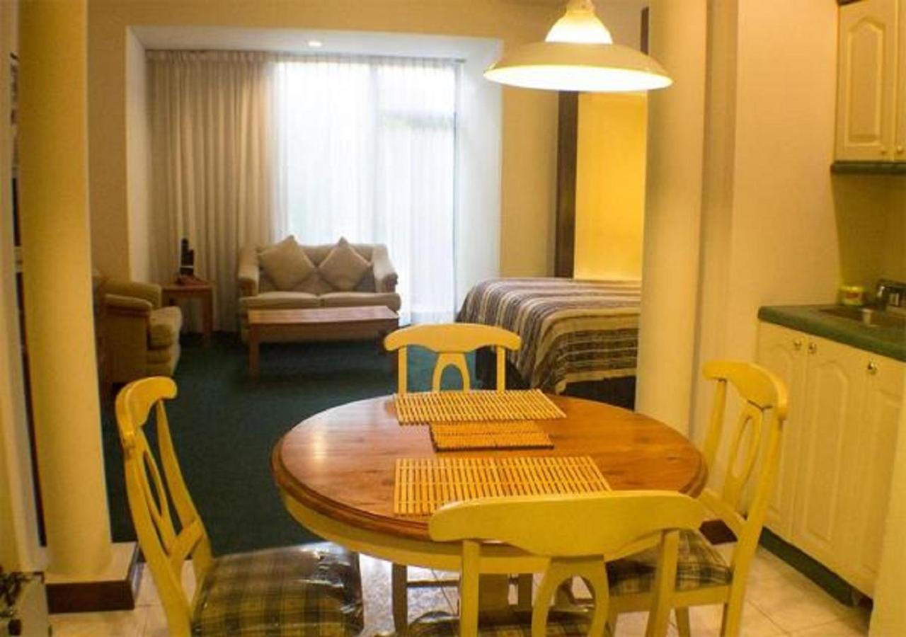 Suite With Garden View photo 2