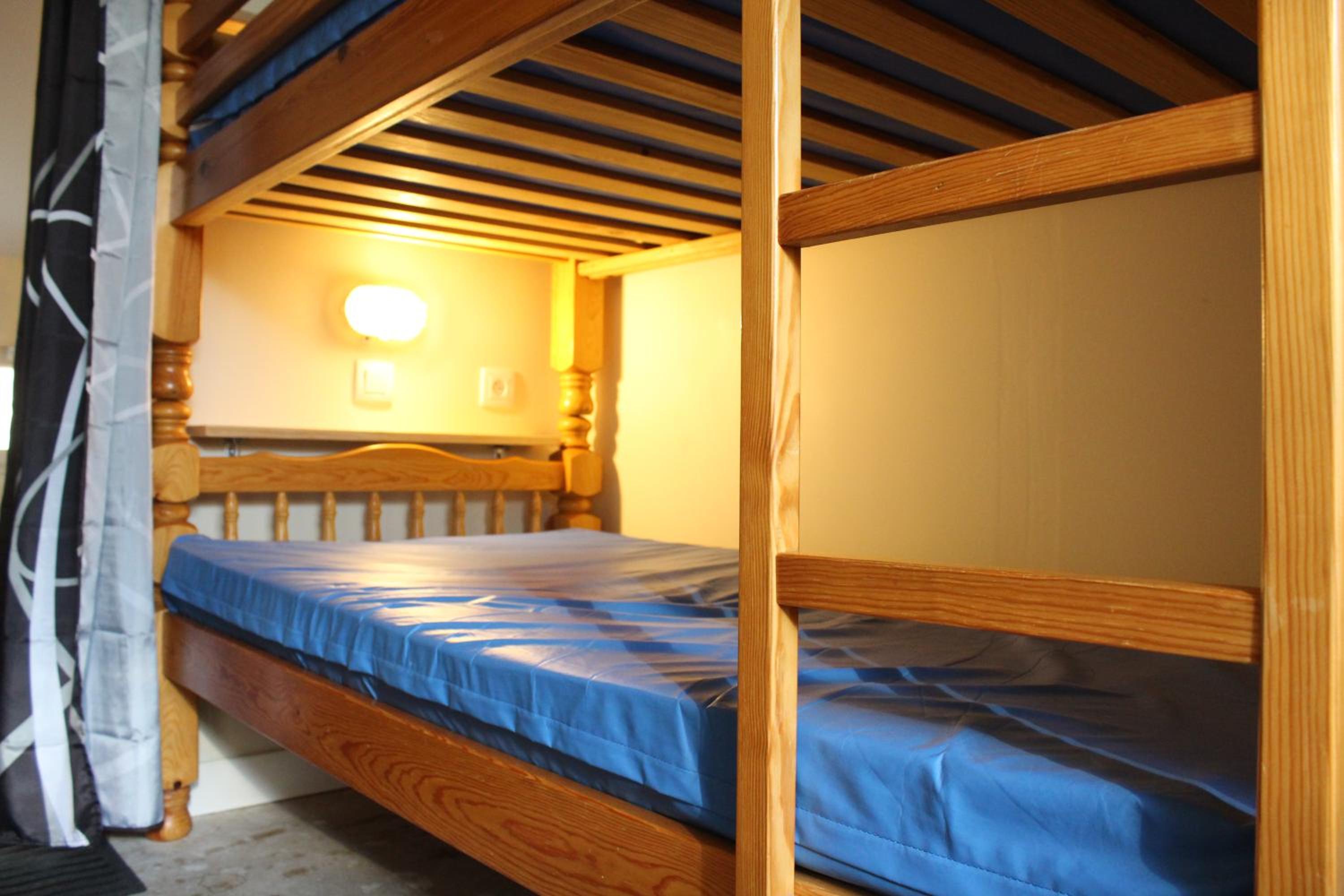 Mixed Dormitory Room photo 3