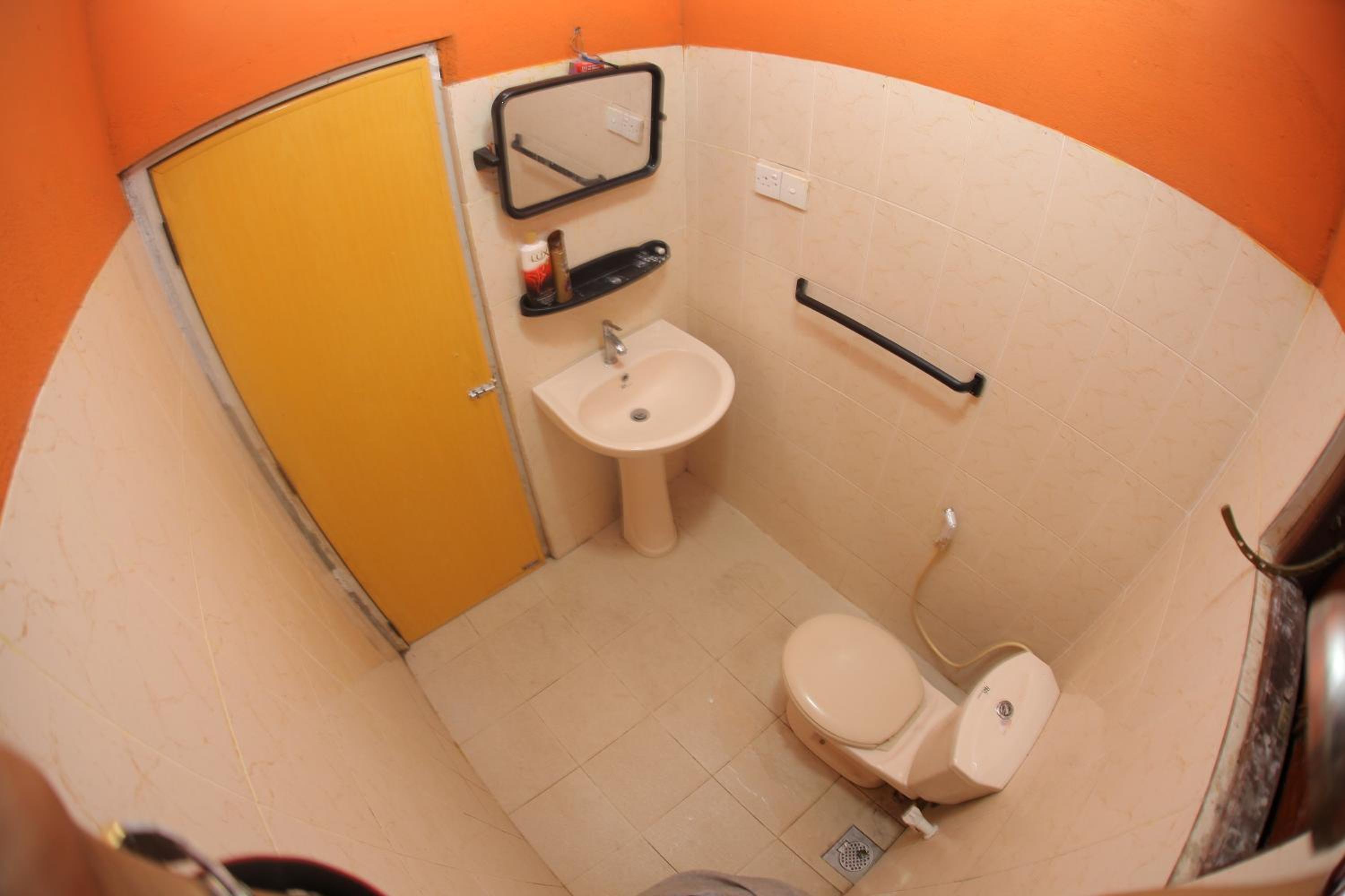 Single Room photo 3