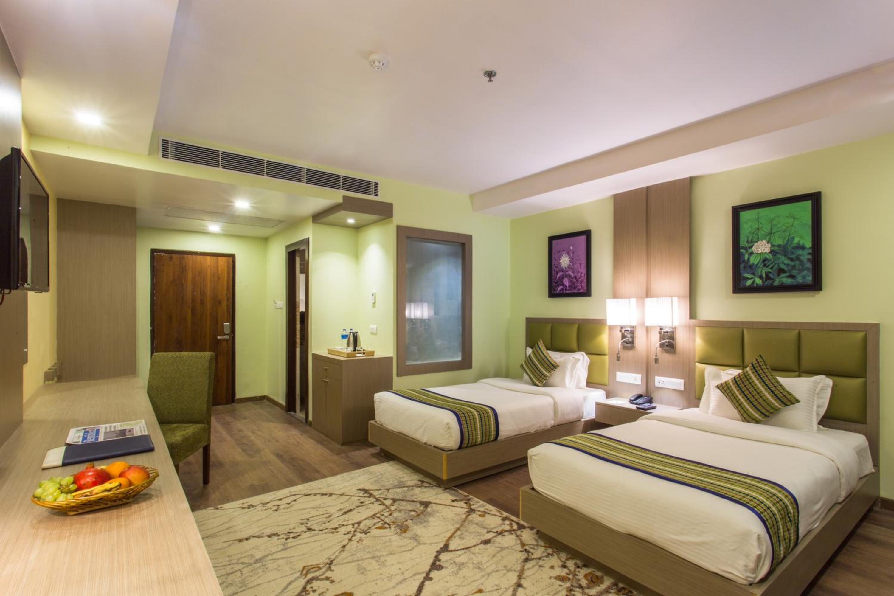 Standard Double or Twin Room photo 3