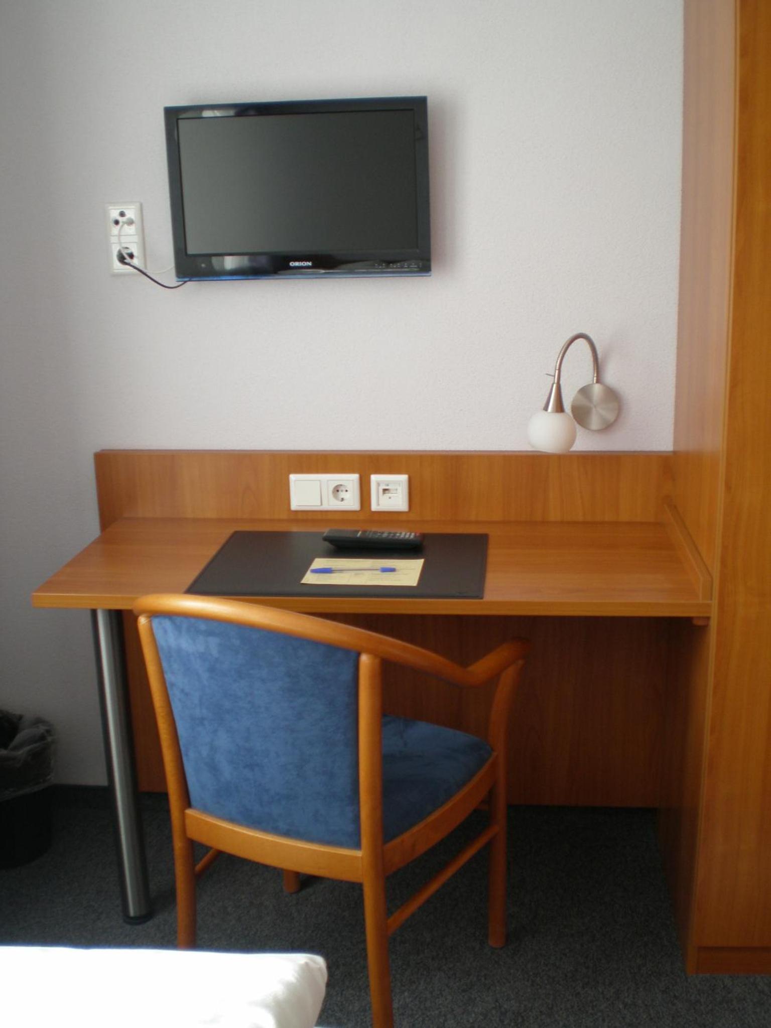Single Room photo 3