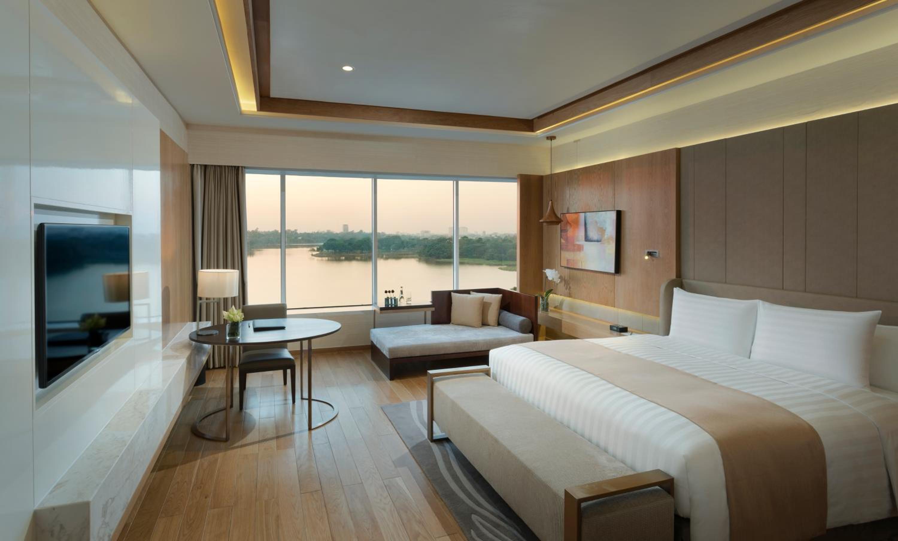 Premium Room with Lake View