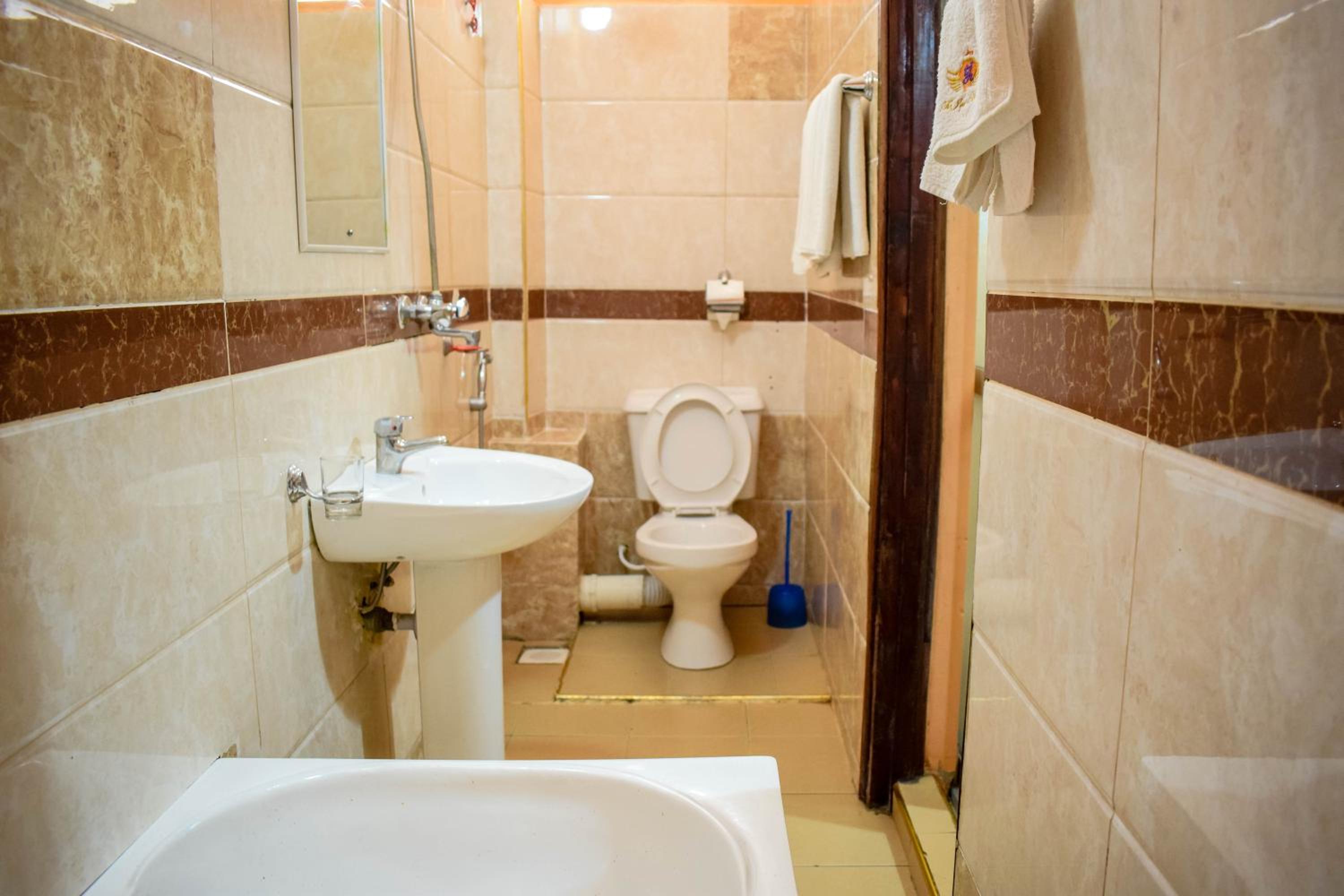 Deluxe Double Room with Extra Bed photo 3
