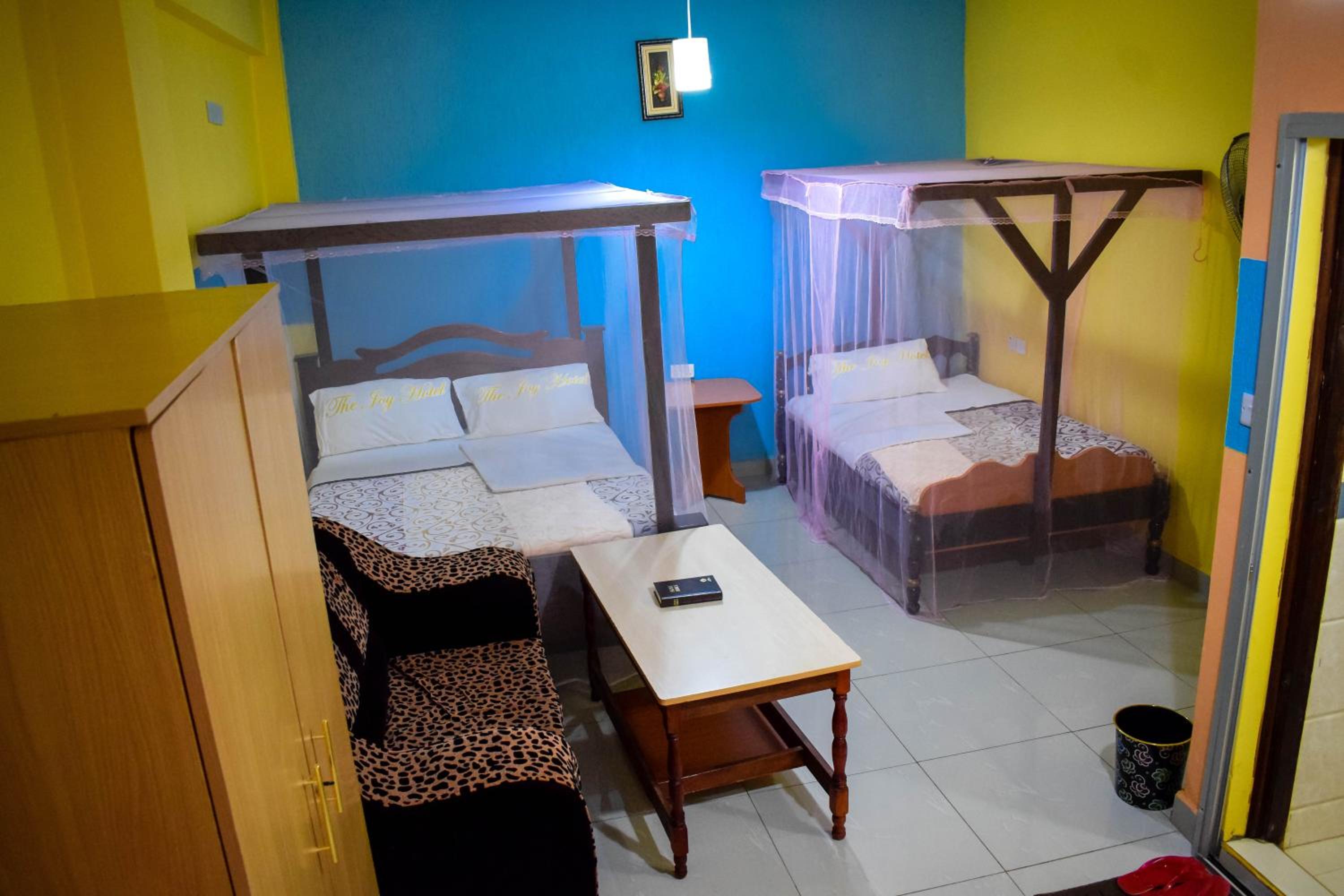 Deluxe Double Room with Extra Bed photo 2