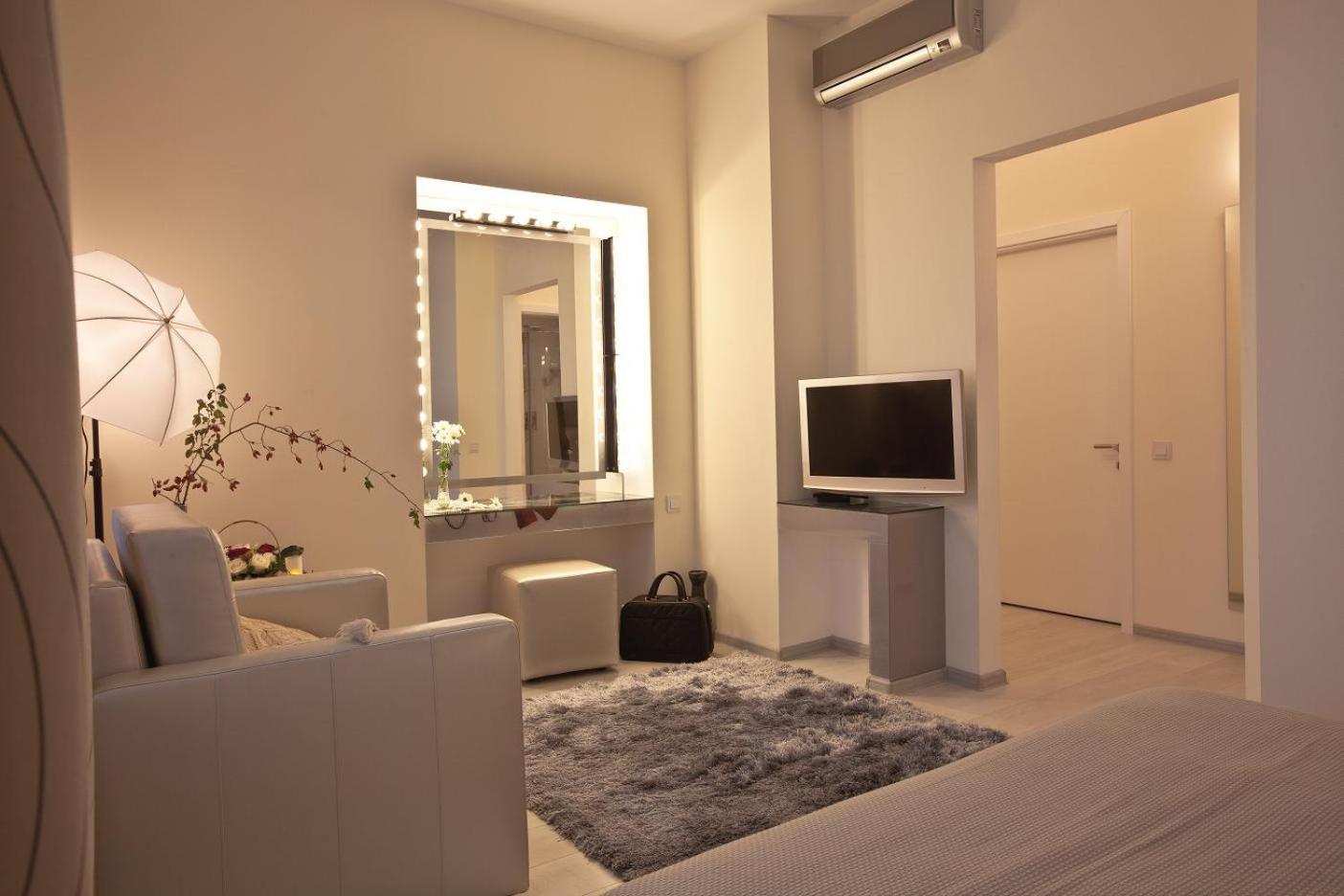 Economy Double Room photo 3