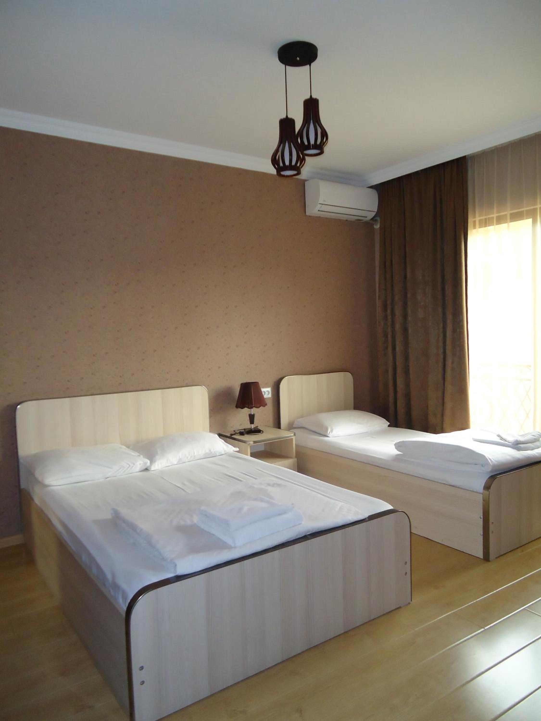 Standard Double Room photo 2