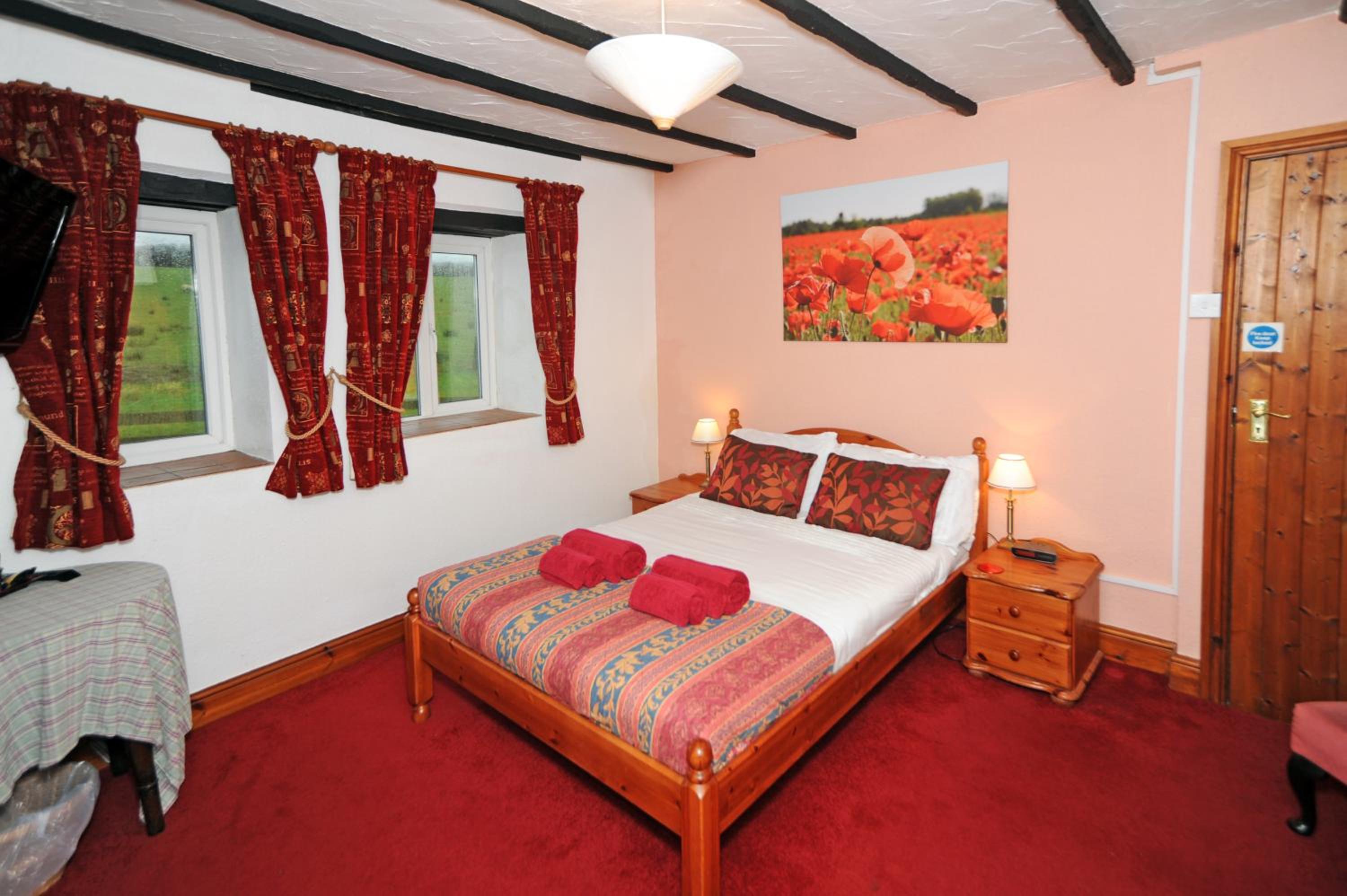 Double Room - Photo 14
