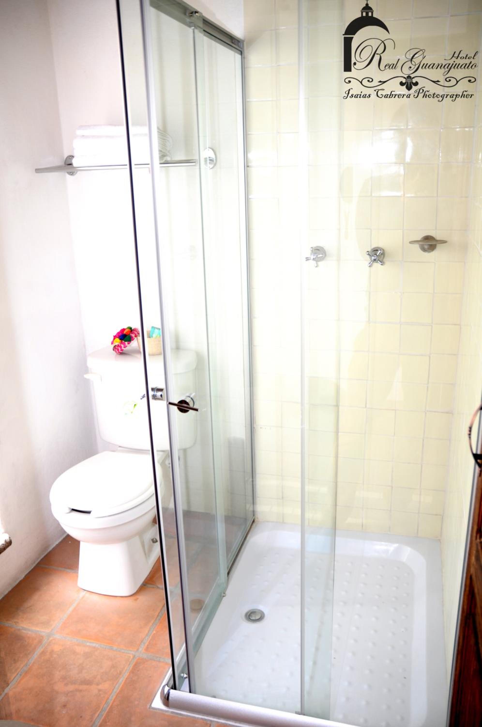Budget Single Room - Photo 4