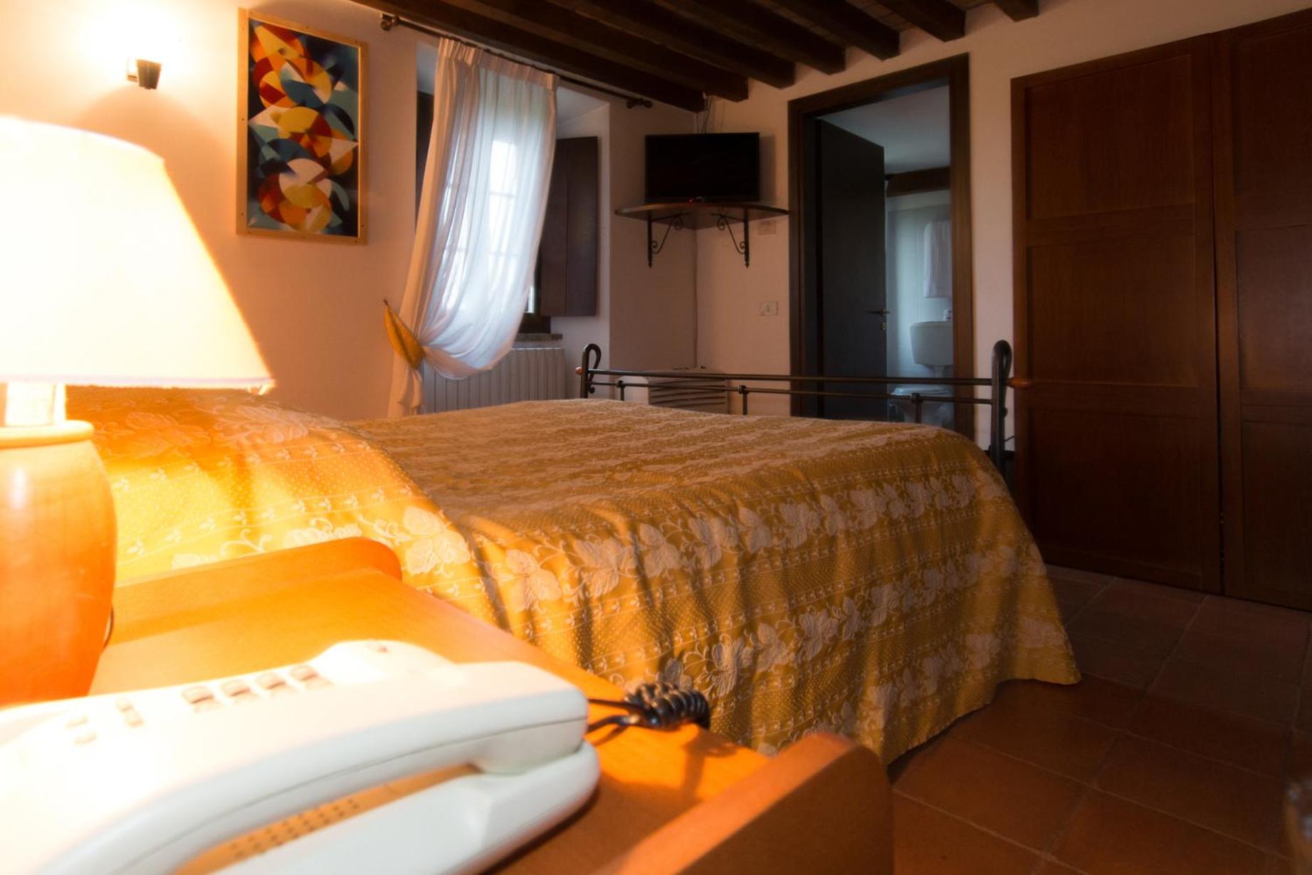 Double Room photo 2