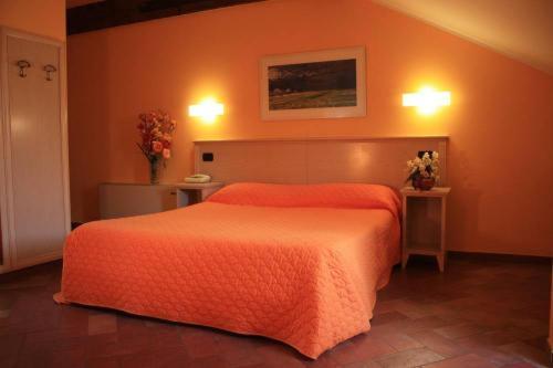 Economy Double or Twin Room photo 3