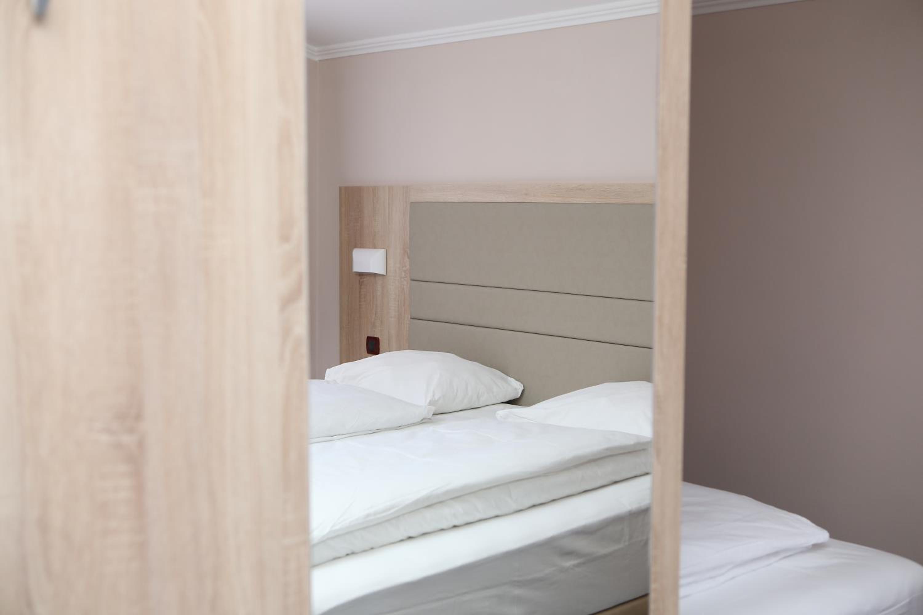 Triple Room - Photo 1