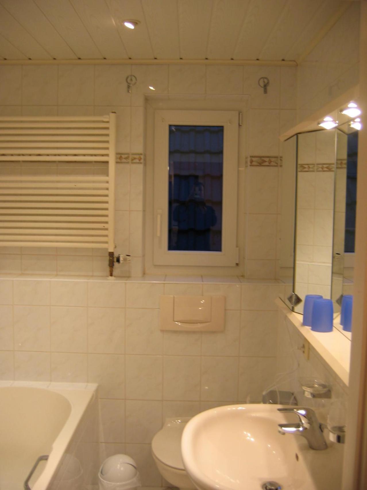 Three-Bedroom Apartment photo 2