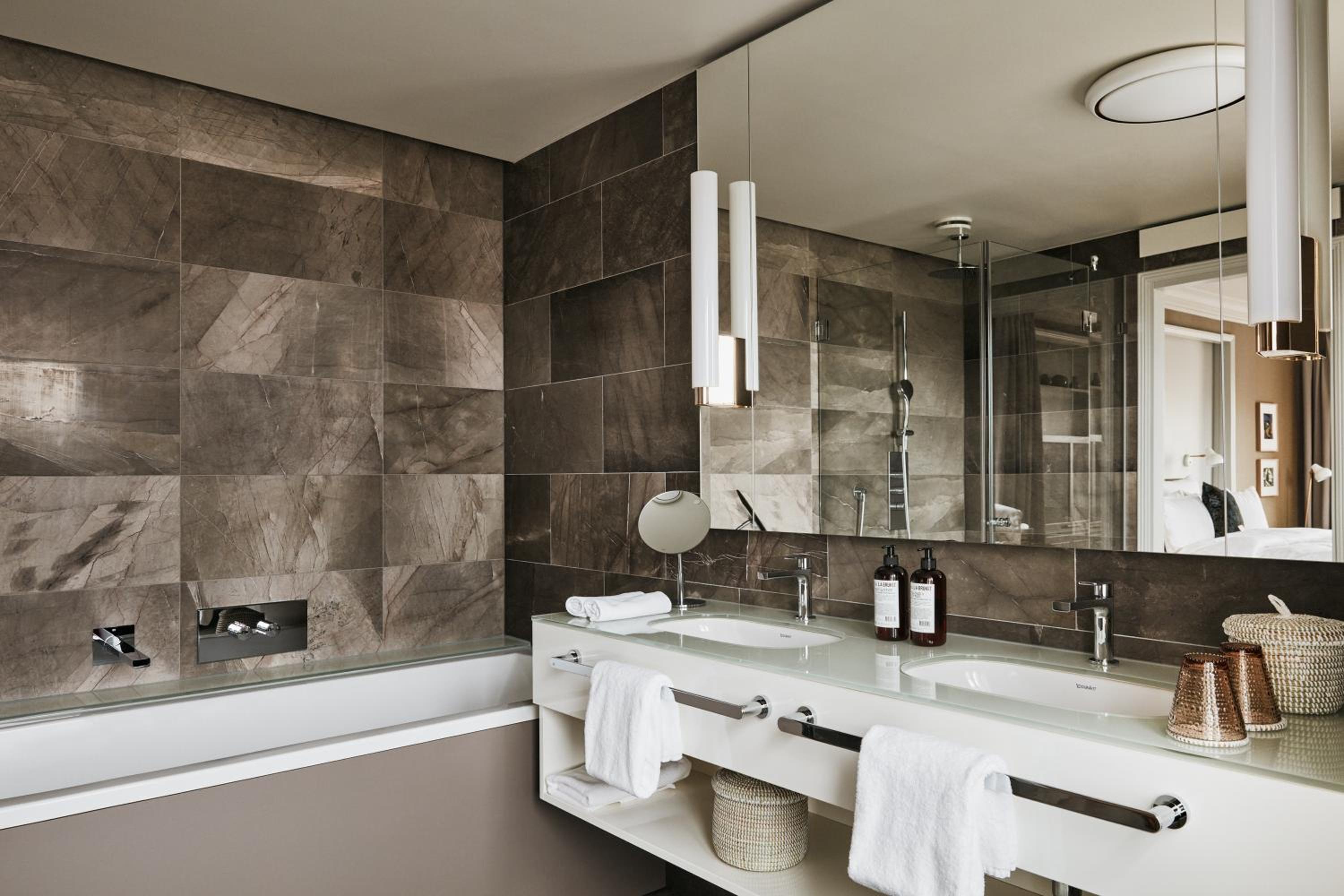 Atelier Room (spa included)