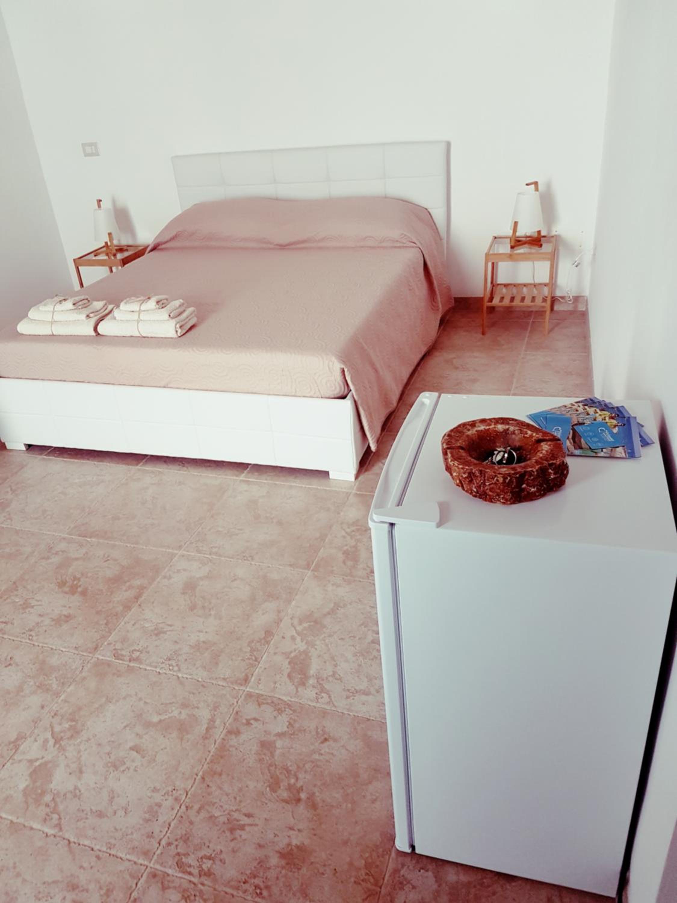 Deluxe King Room photo 2