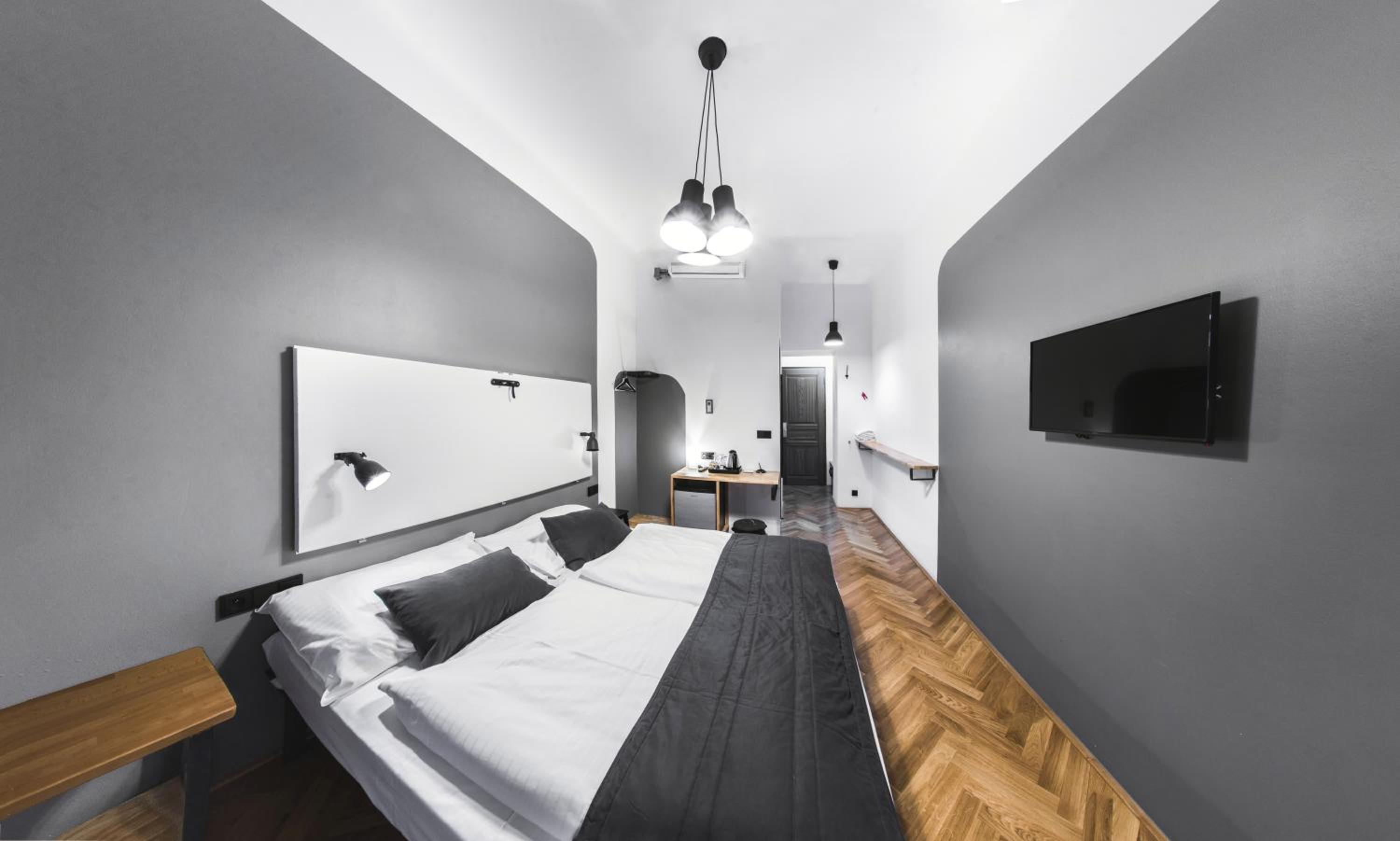 Classic Double Room — the supplier's photographs — photo 3